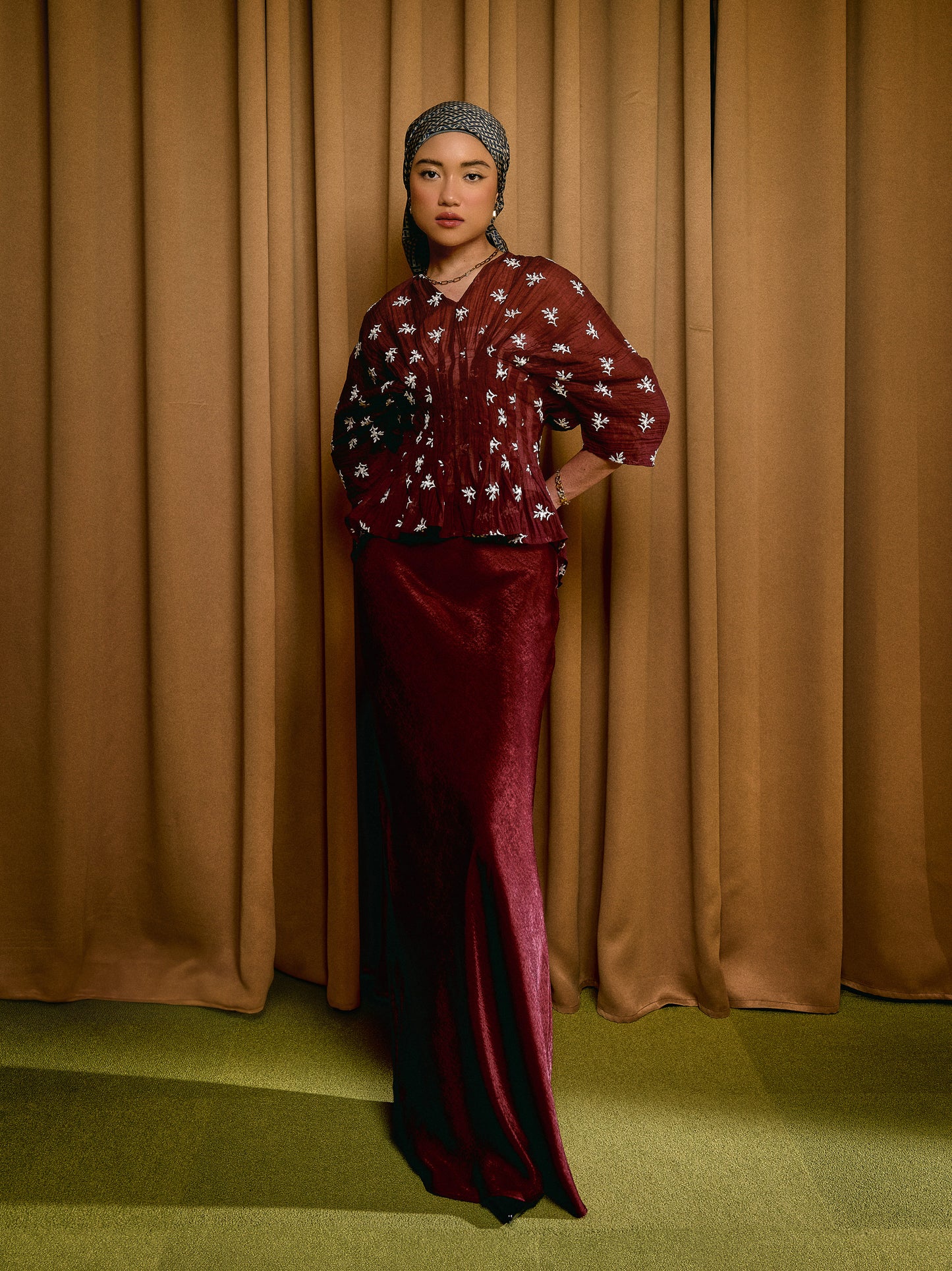 Alys Top in Burgundy