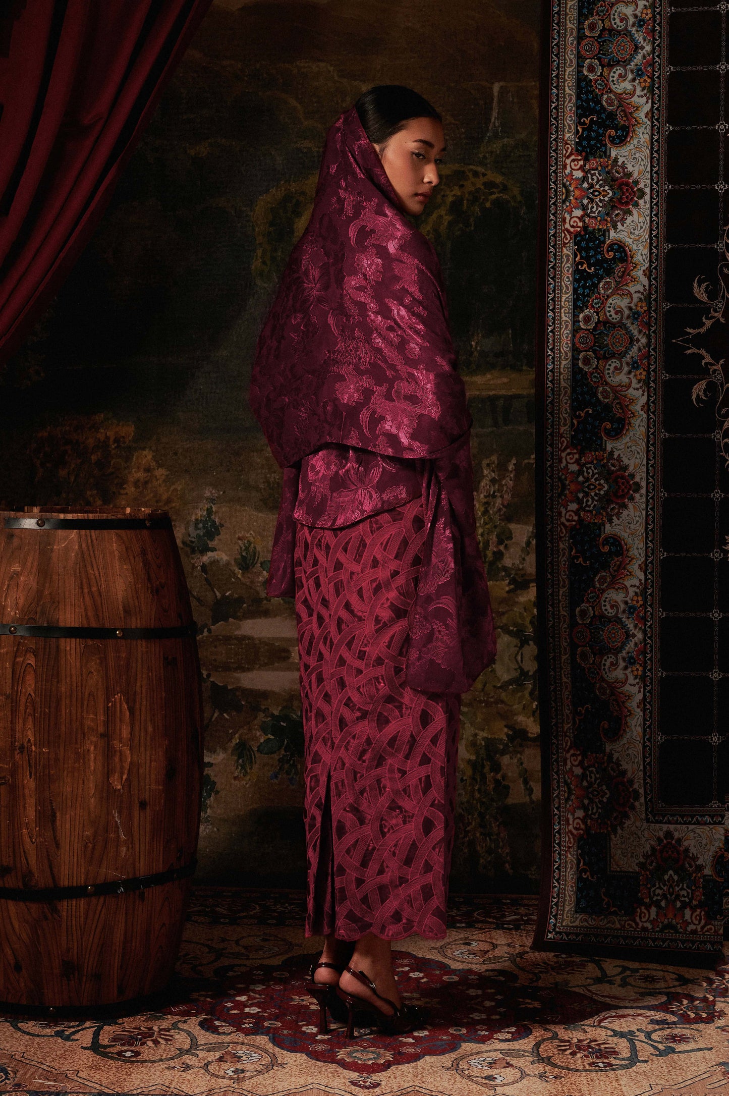 Olenna Kebaya in Burgundy