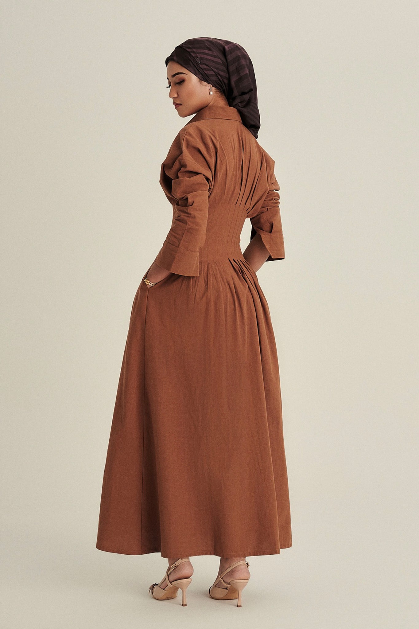 Vera Linen Dress in Cocoa