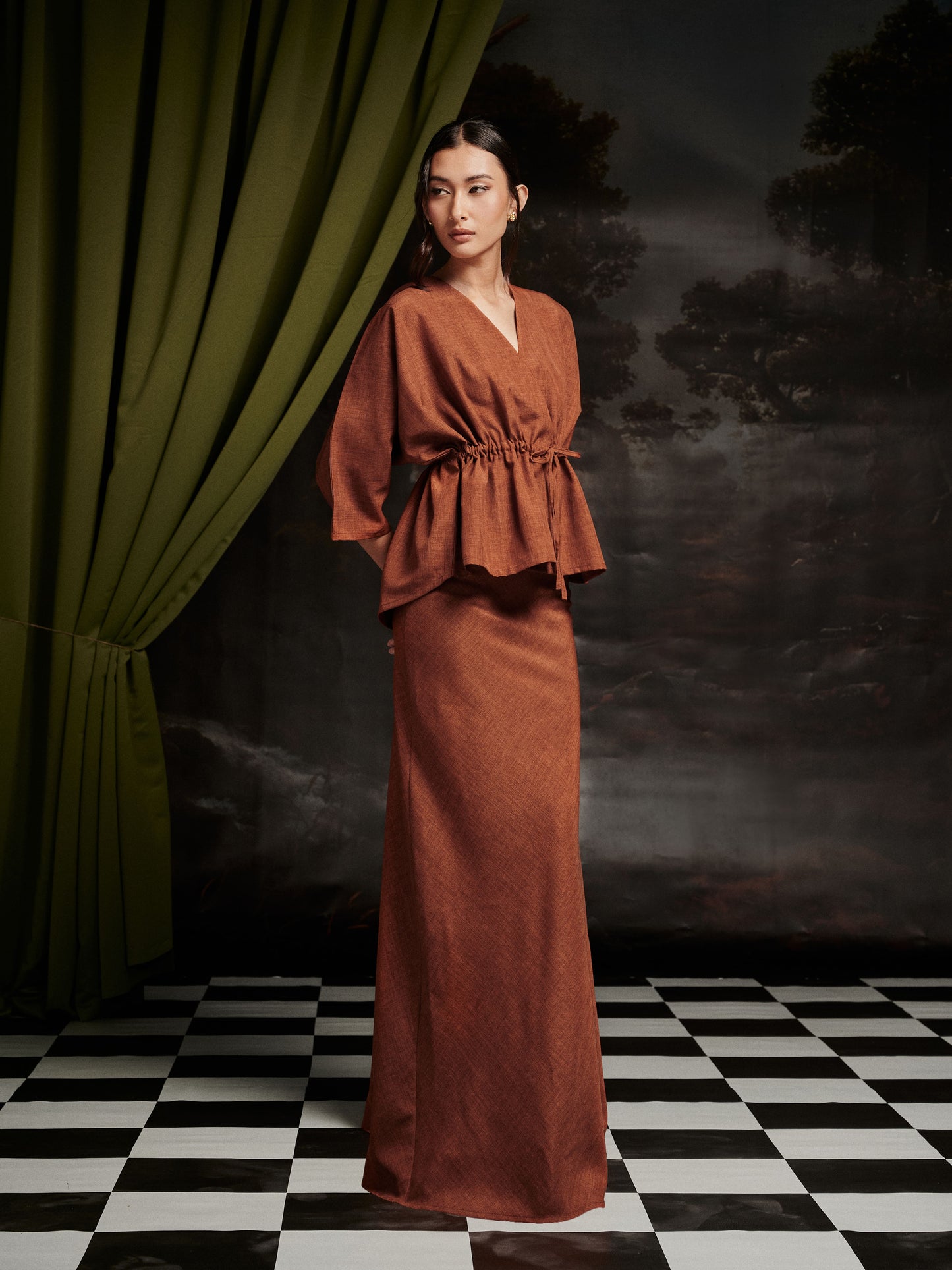 Iracabell Kurung in Rich Brown