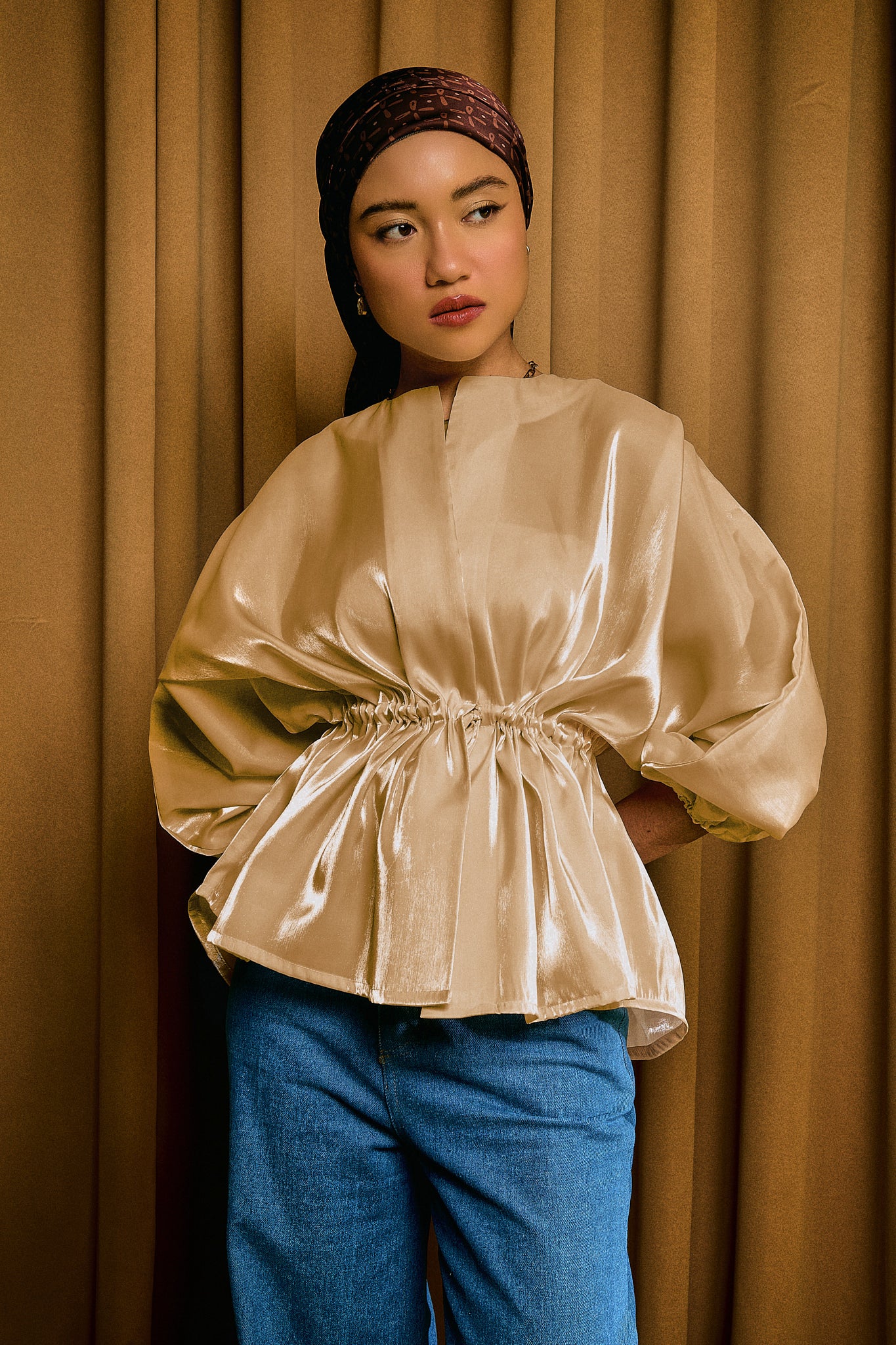 Vaness Top in Sand Beige