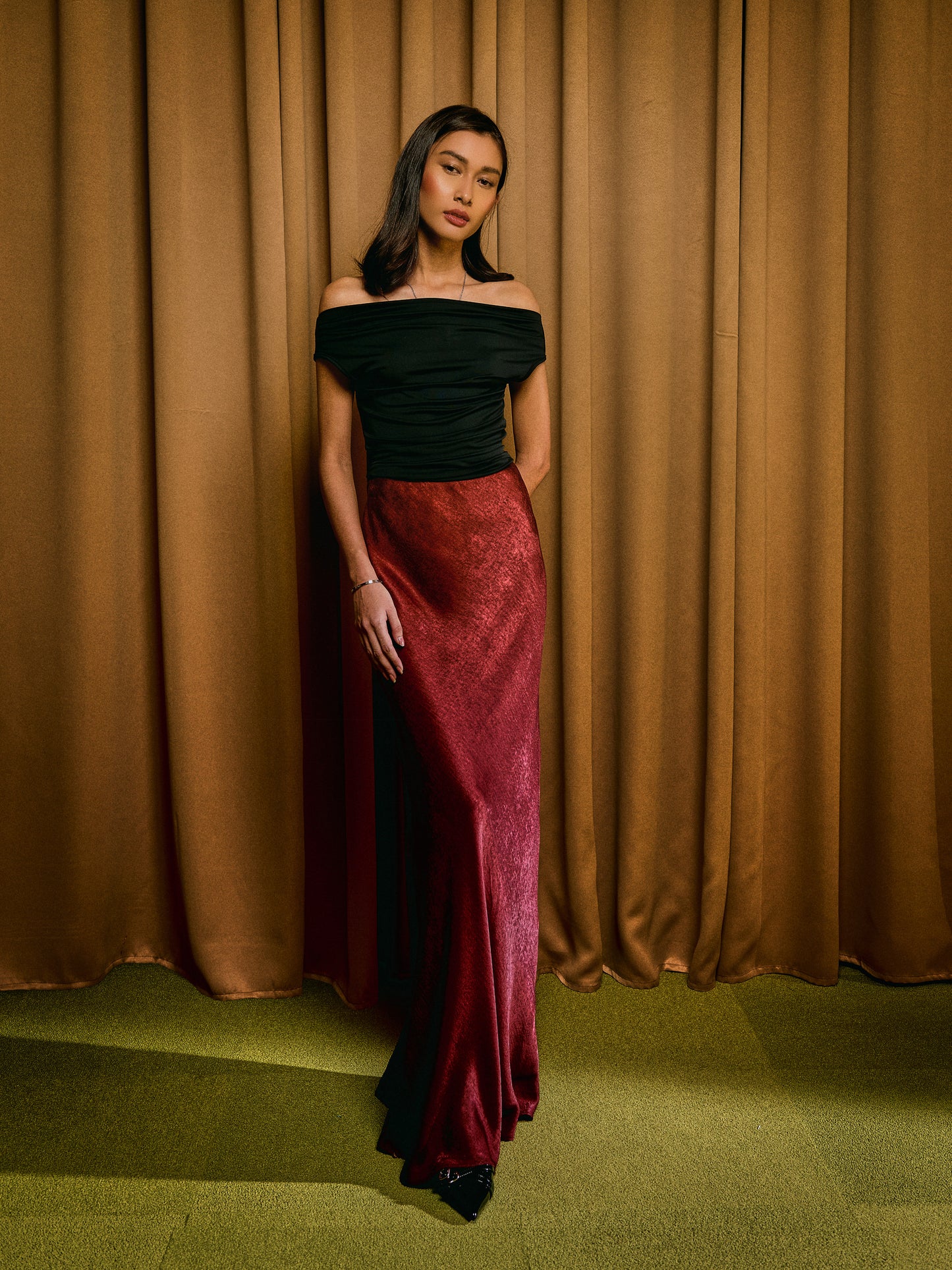 Vanessa Bias Skirt in Burgundy