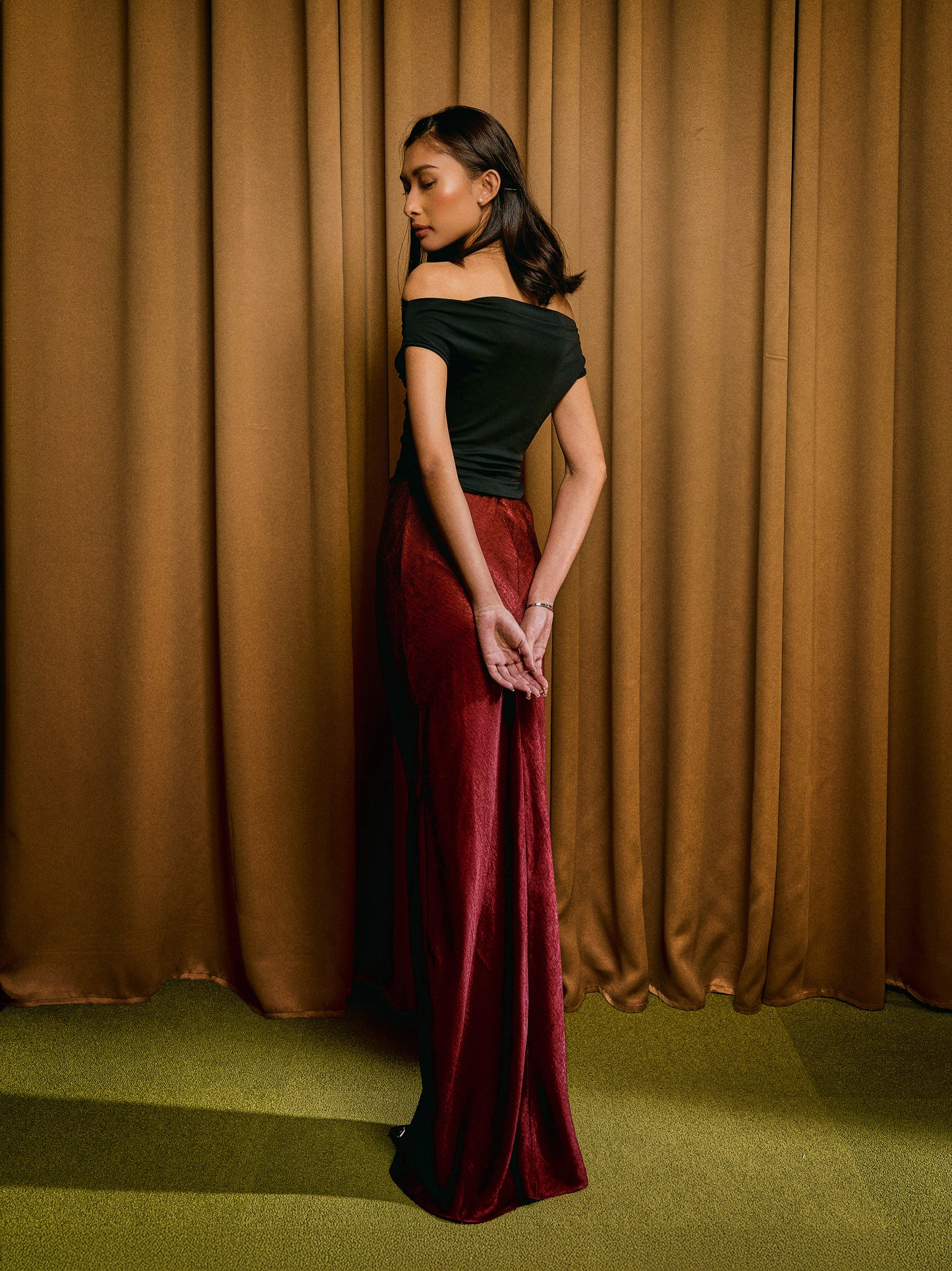 Vanessa Bias Skirt in Burgundy