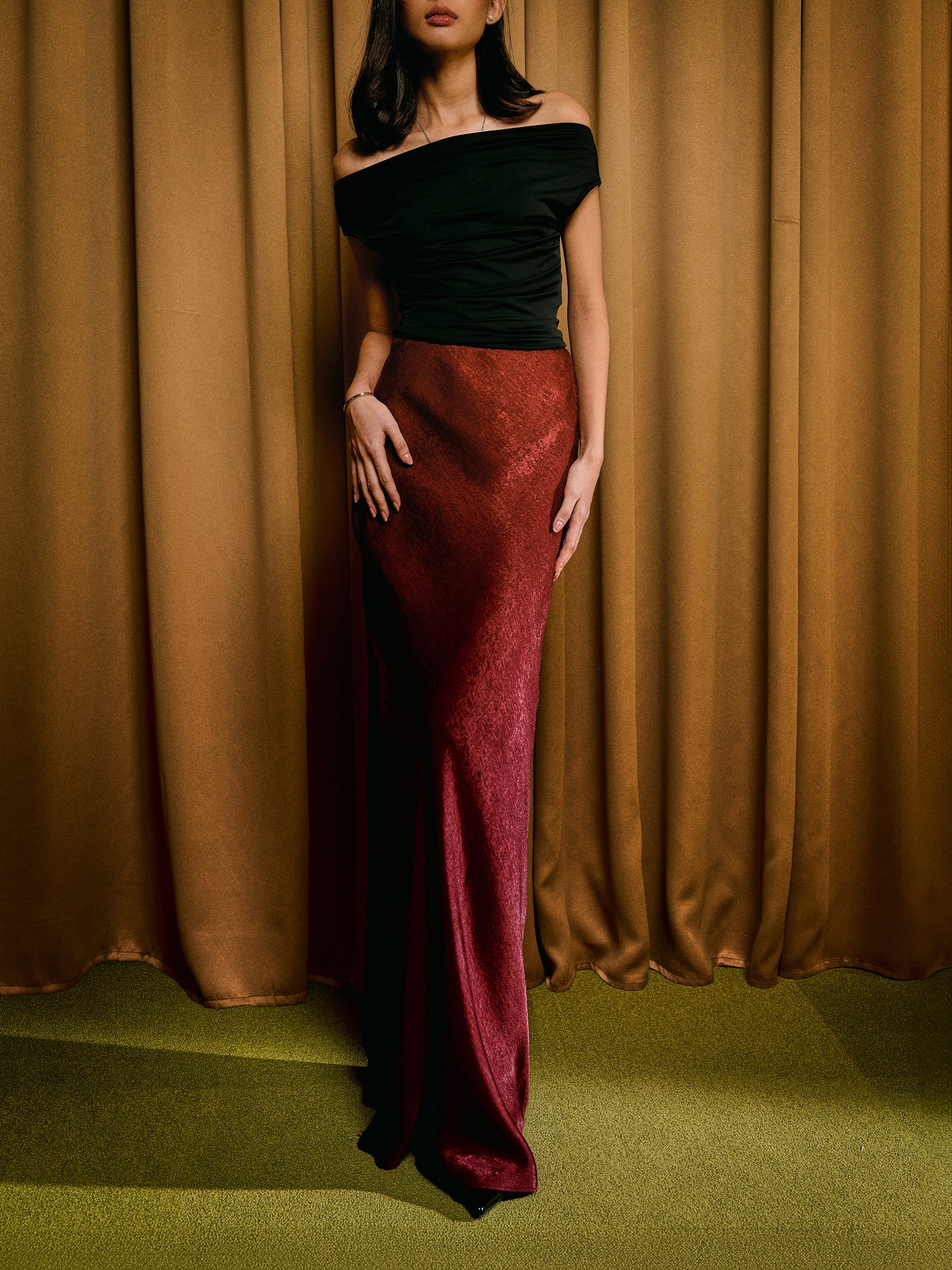 Vanessa Bias Skirt in Burgundy