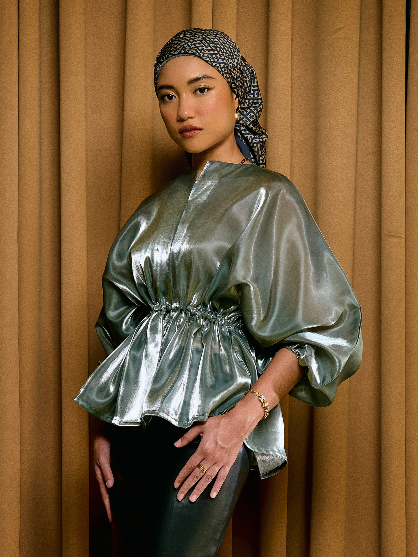 Vaness Top in Sage Grey