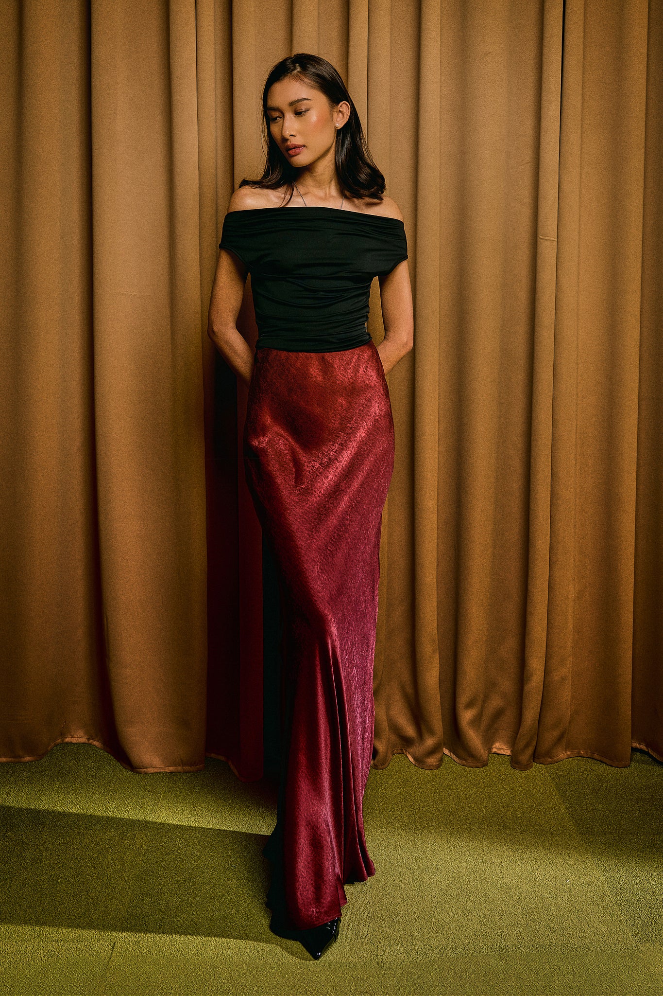 Vanessa Bias Skirt in Burgundy