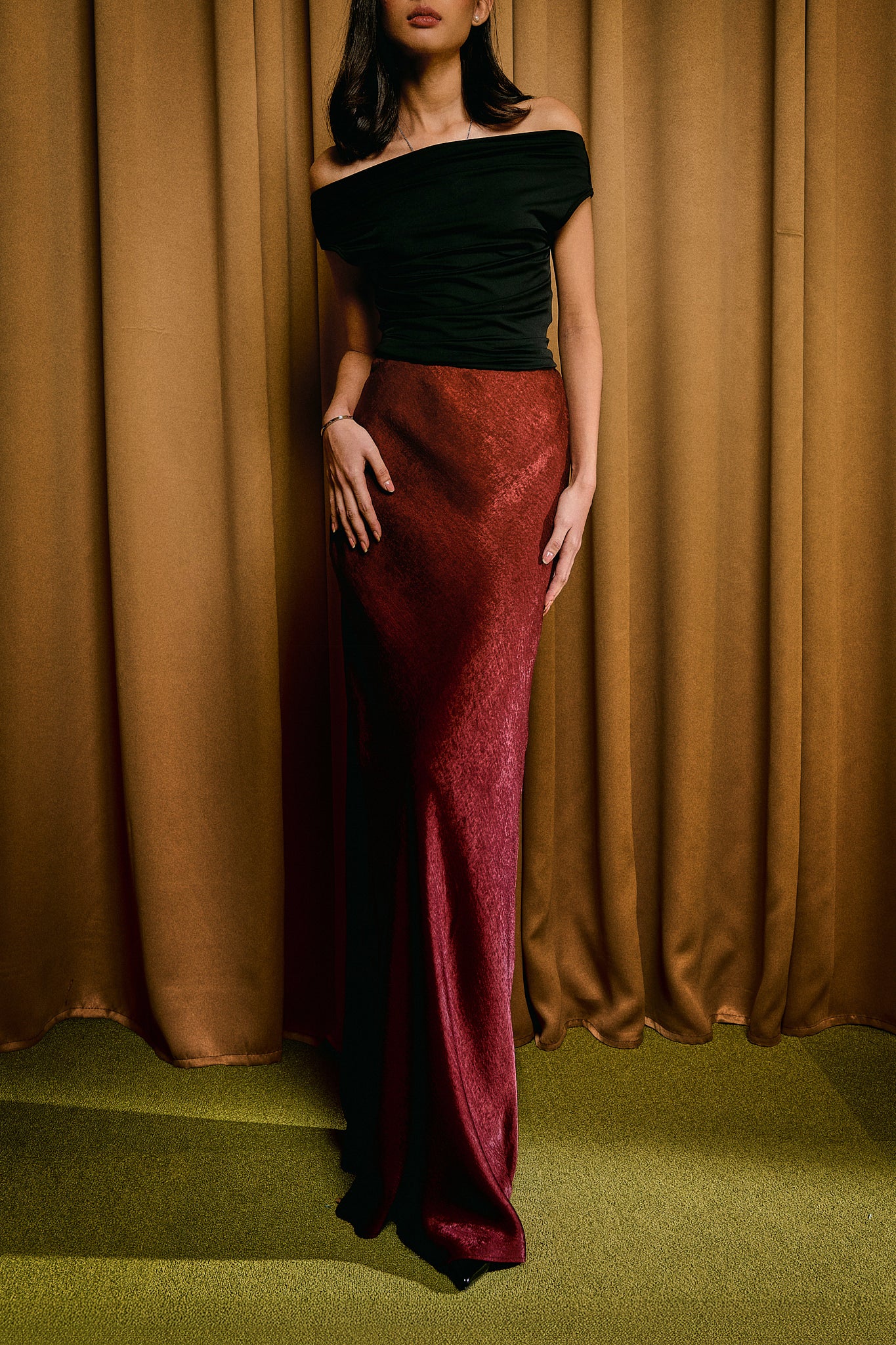 Vanessa Bias Skirt in Burgundy