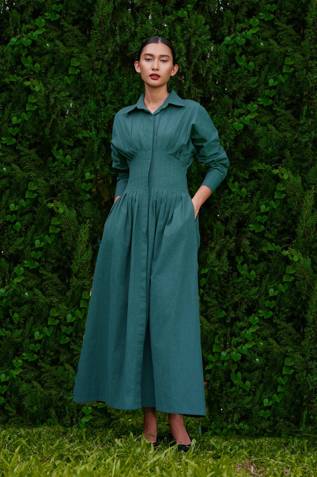 Vera Linen Dress in Jade