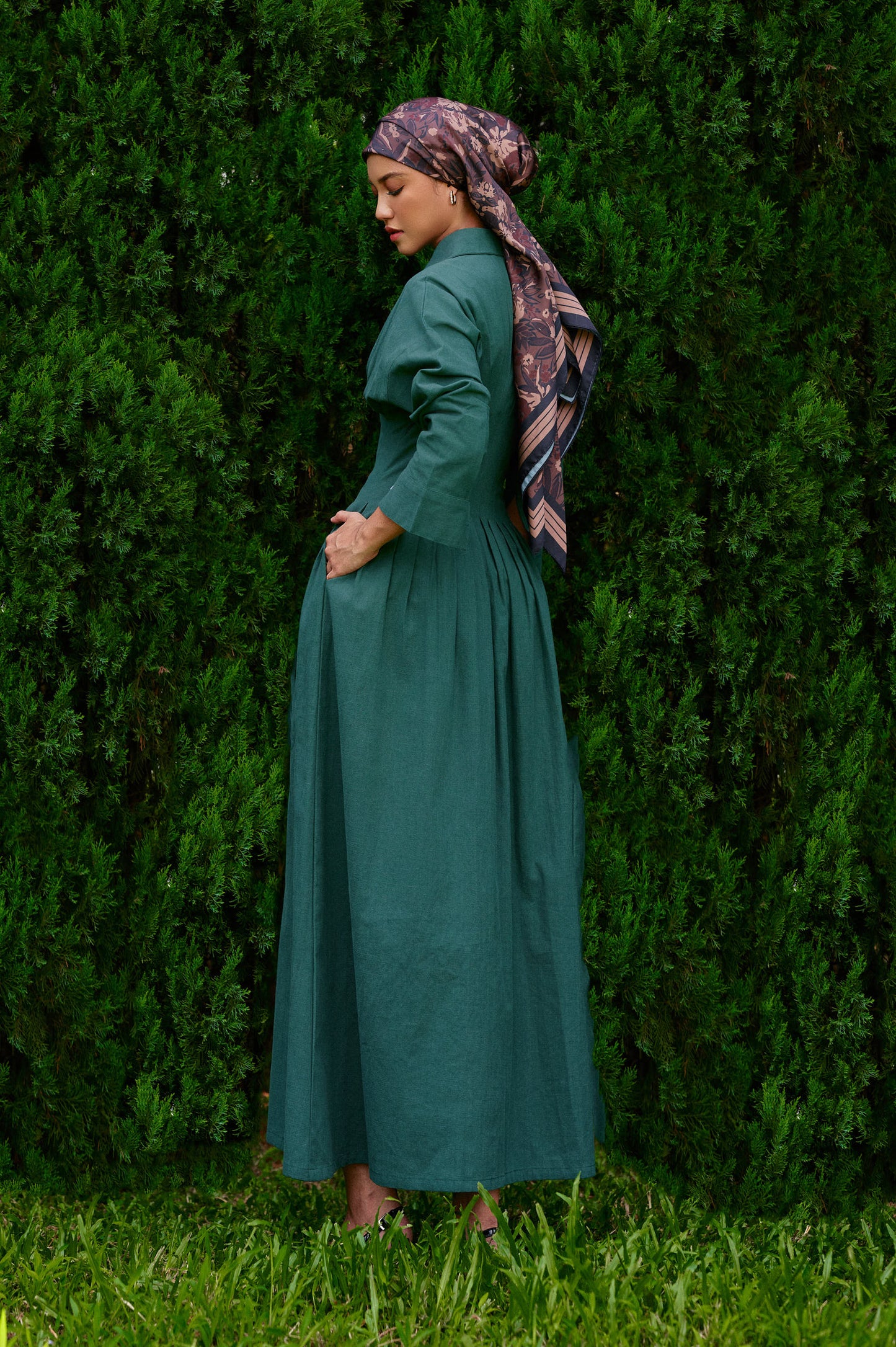 Vera Linen Dress in Jade