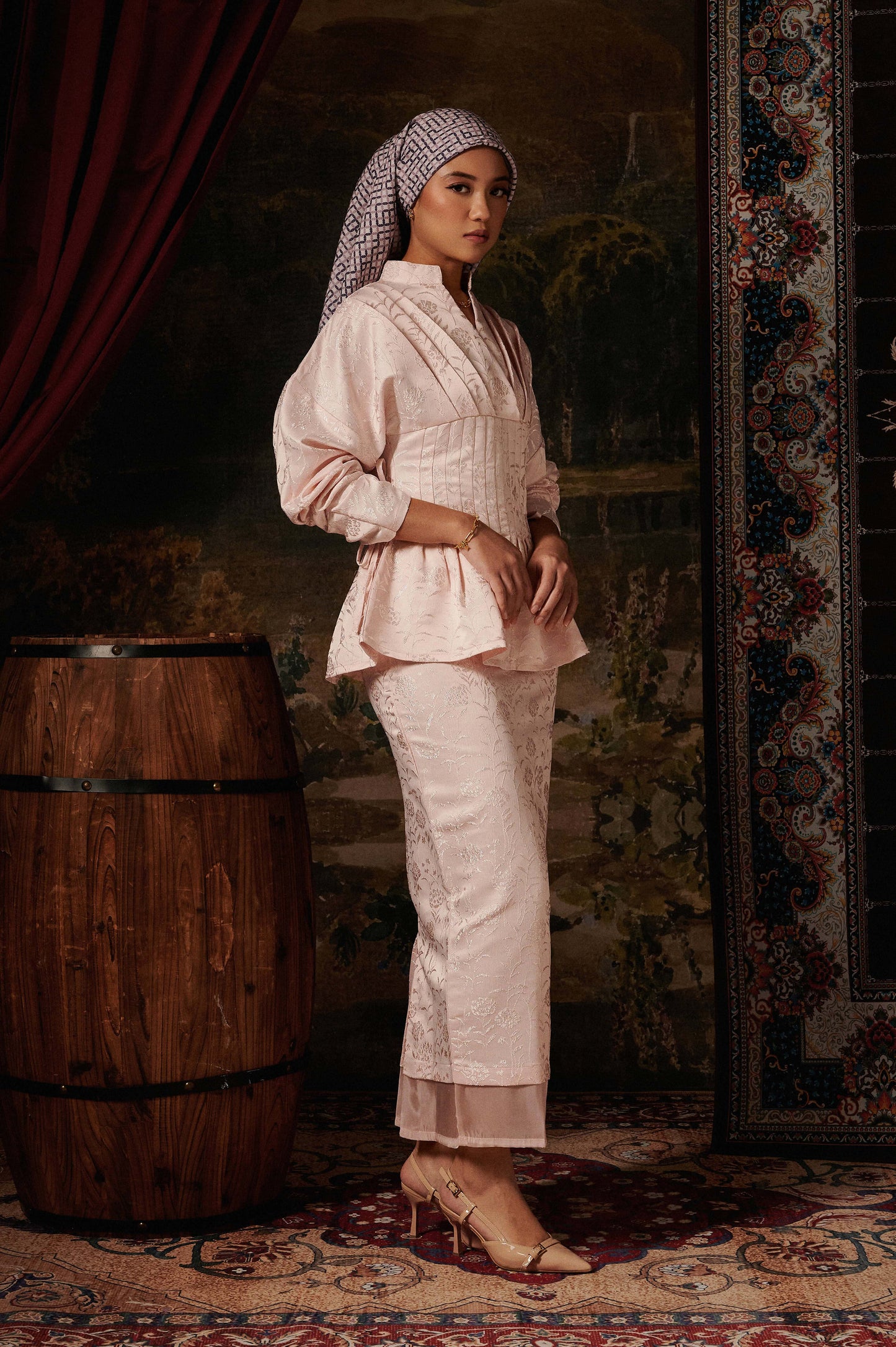 Veloura Jacquard Kurung in Baby Pink