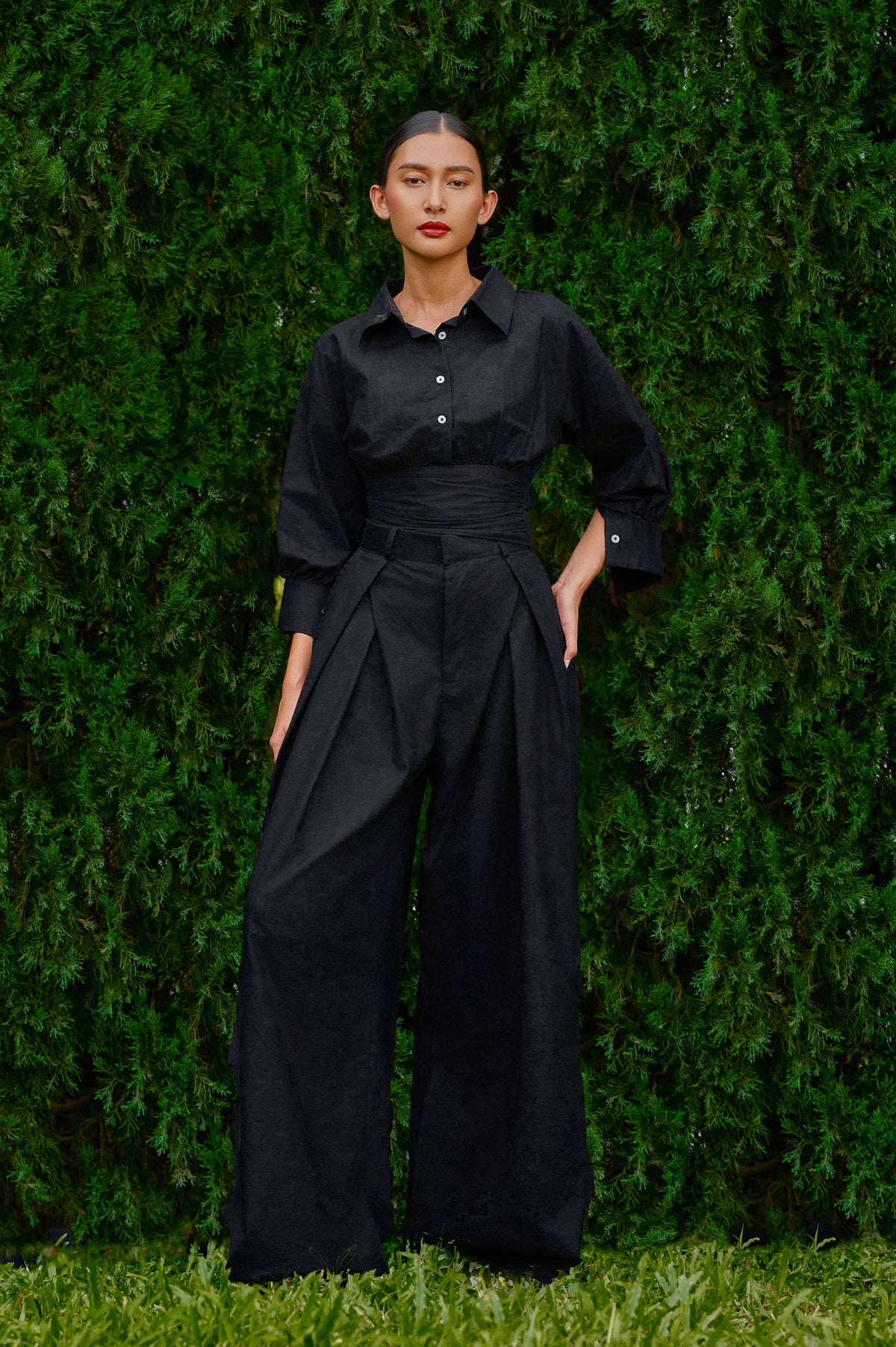 Vierra Cotton-Linen Pants in Midnight