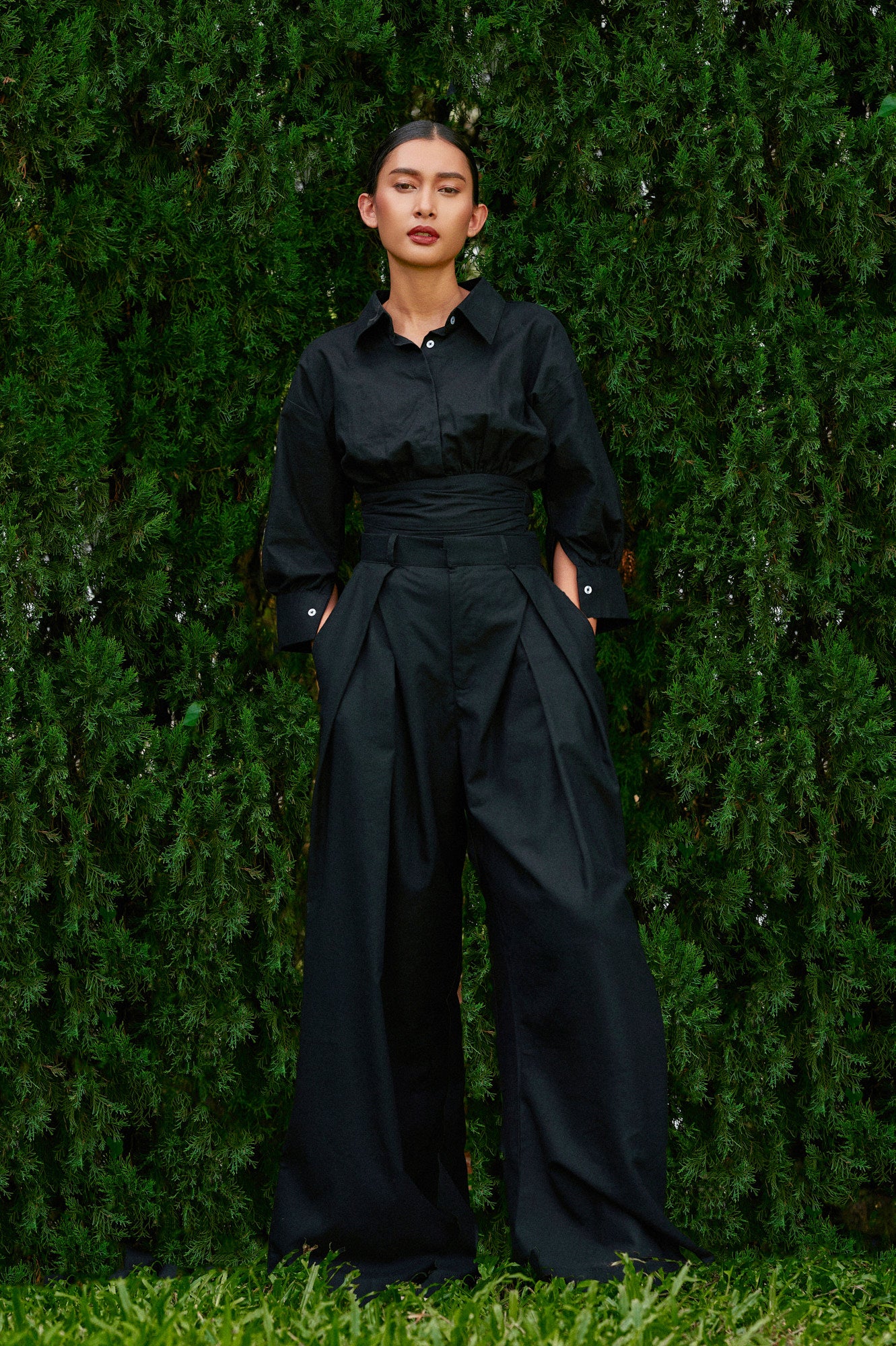 Vierra Cotton-Linen Pants in Midnight