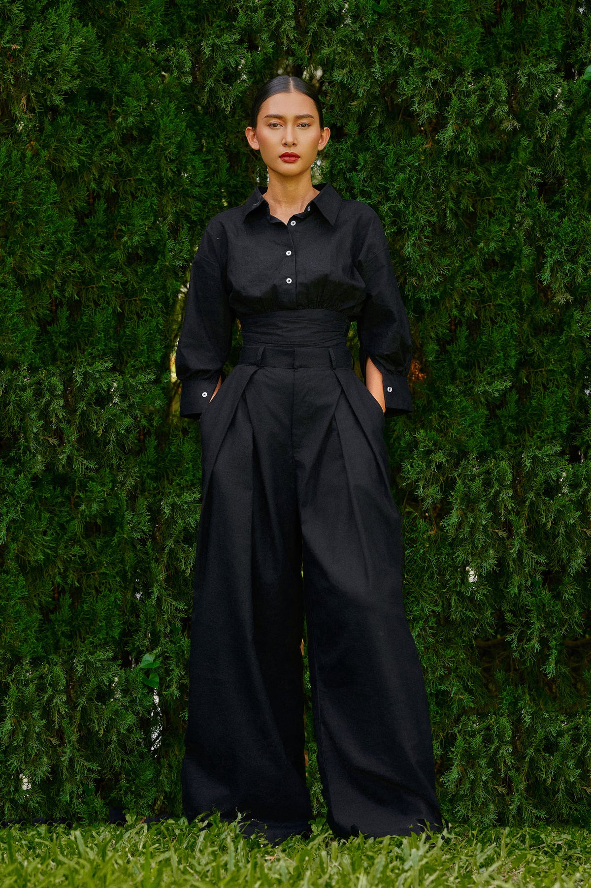 Vierra Cotton-Linen Pants in Midnight