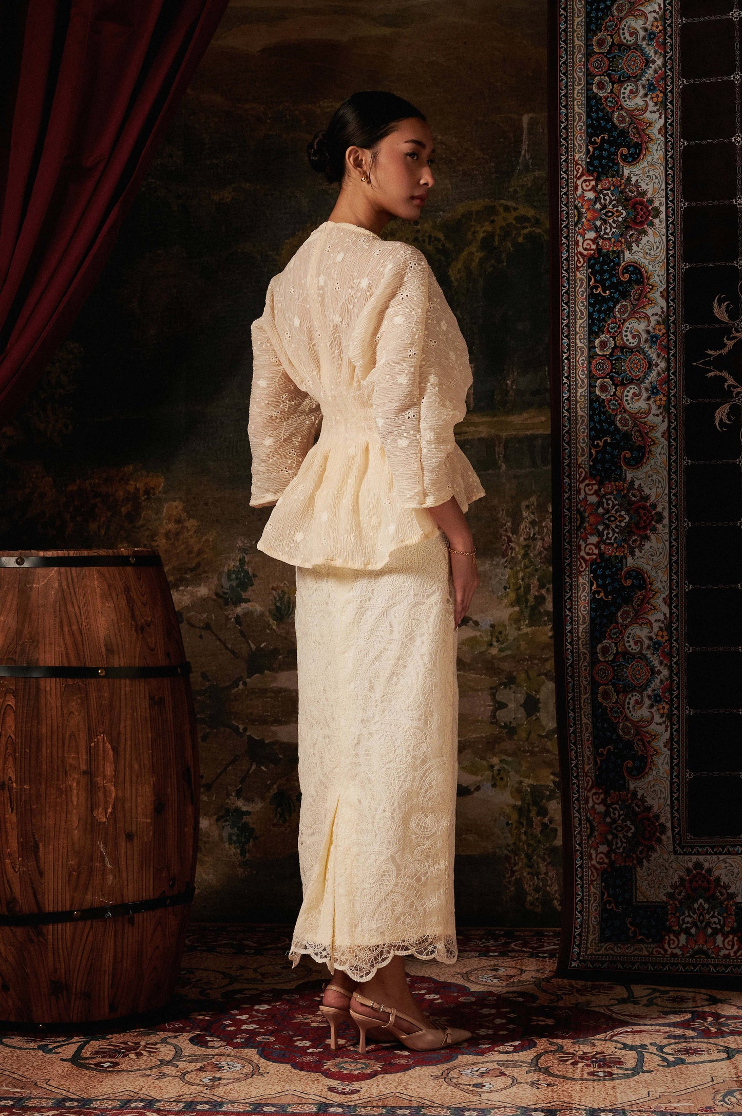 Isadora Lace Kurung in Butter Ivory