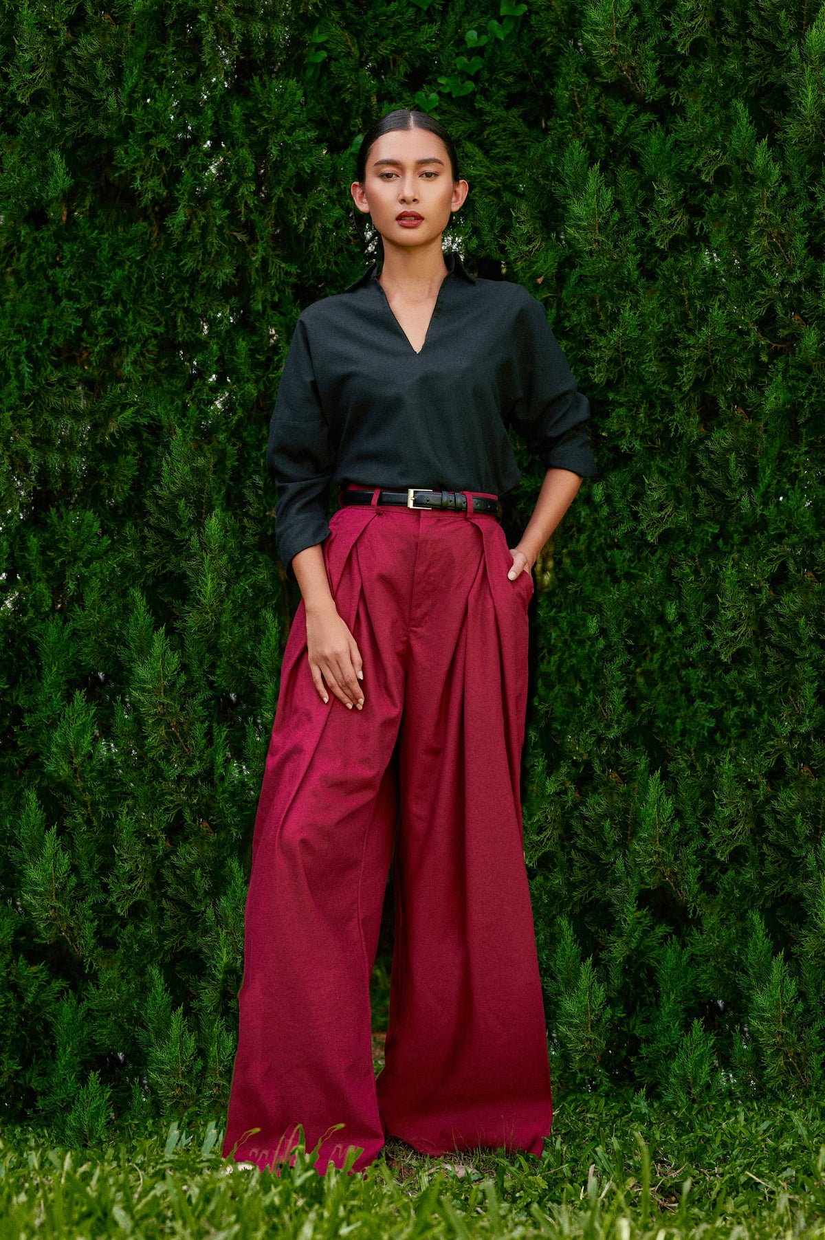 Vierra Cotton-Linen Pants in Magenta