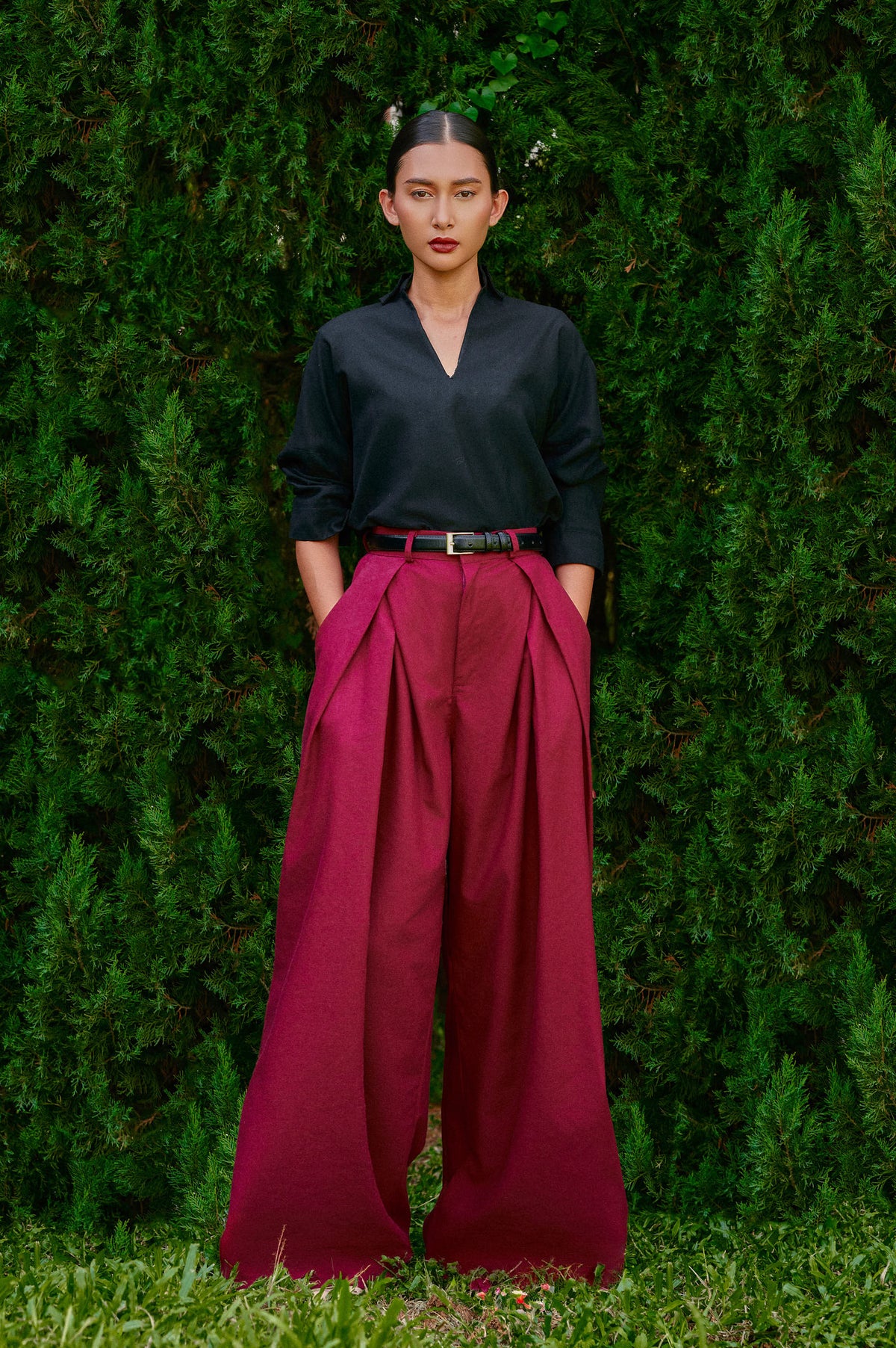Vierra Cotton-Linen Pants in Magenta