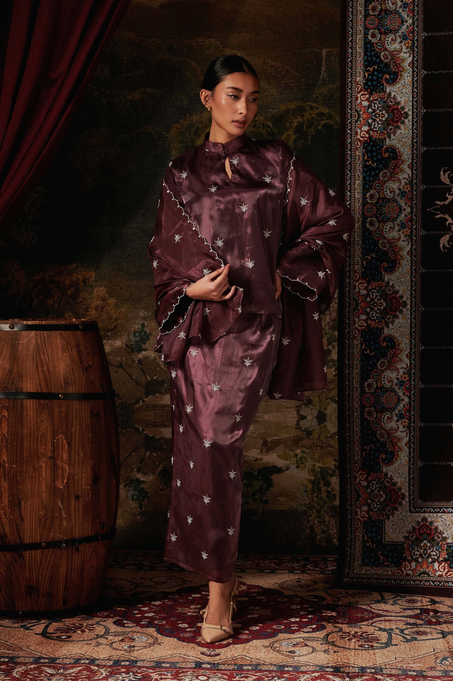 Anastasia Kurung in Mulberry