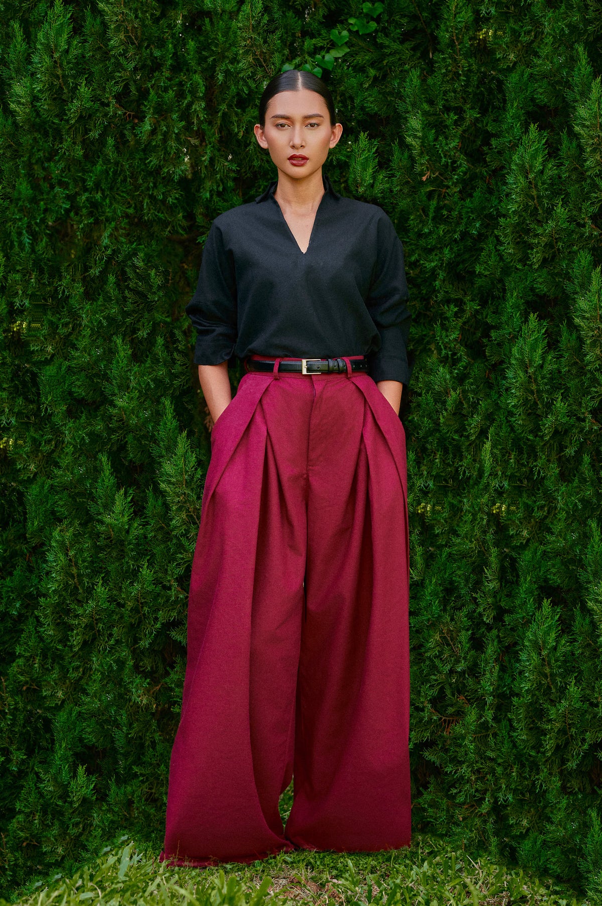 Vierra Cotton-Linen Pants in Magenta