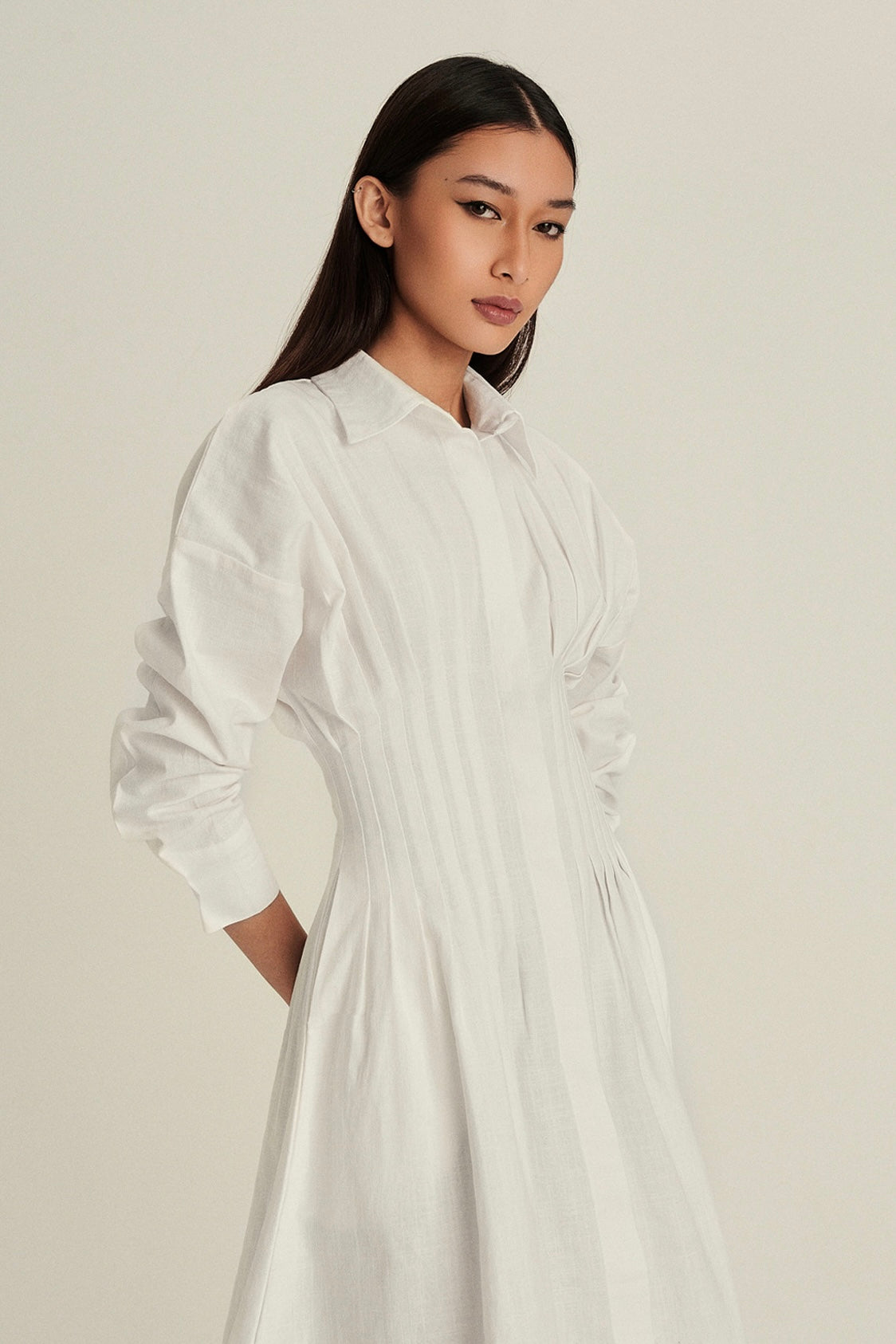 Vera Linen Dress in Off-White