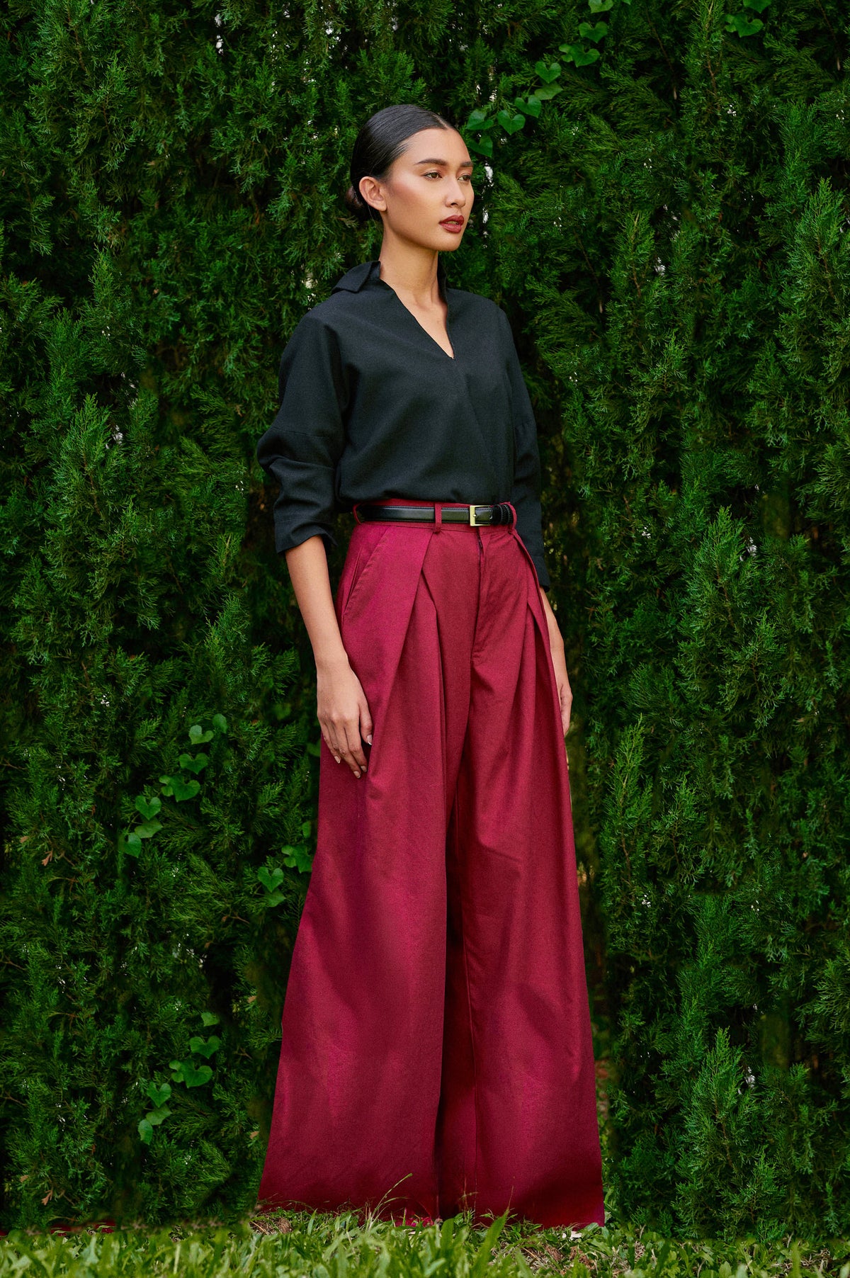 Vierra Cotton-Linen Pants in Magenta