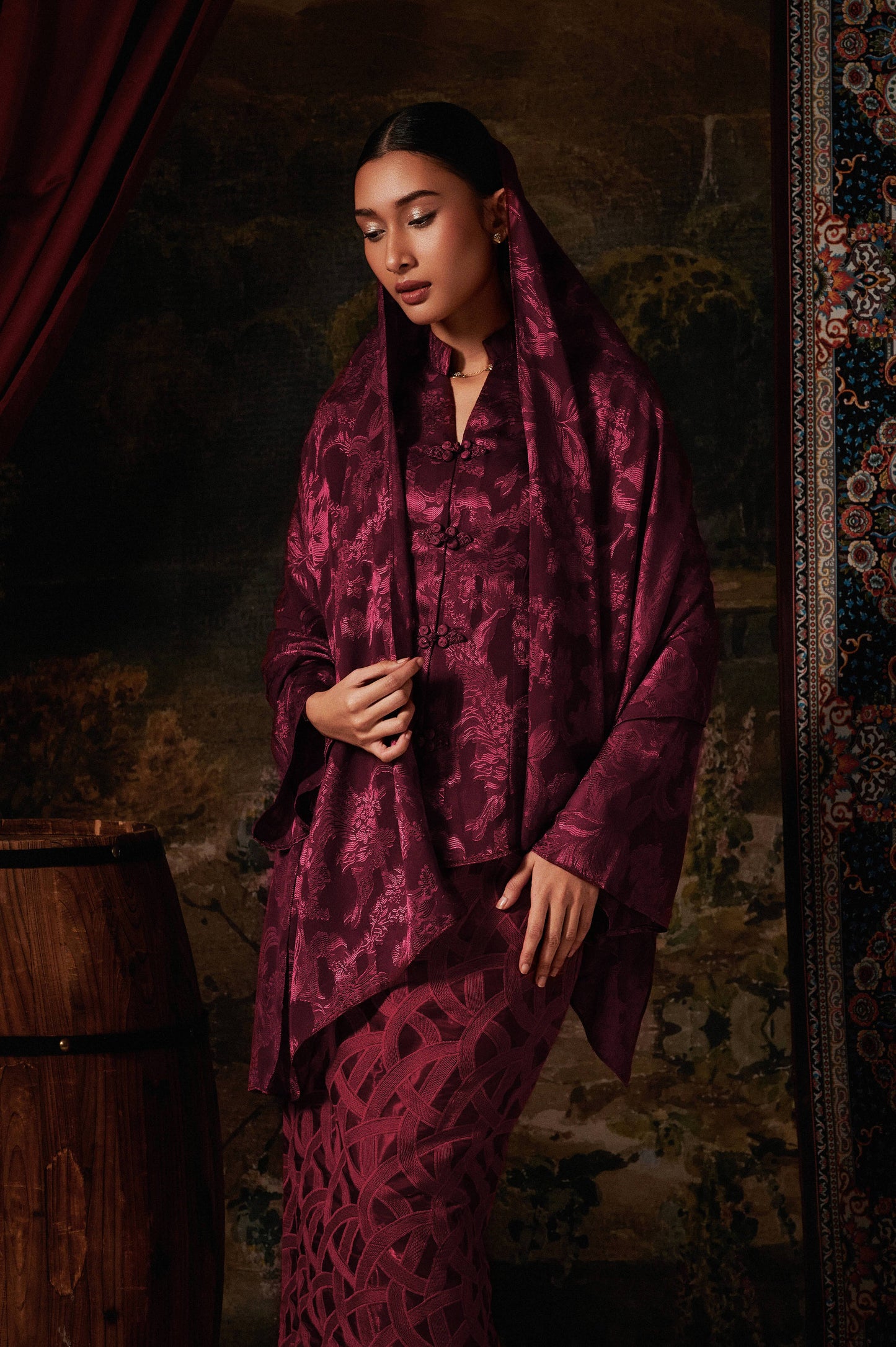 Olenna Kebaya in Burgundy