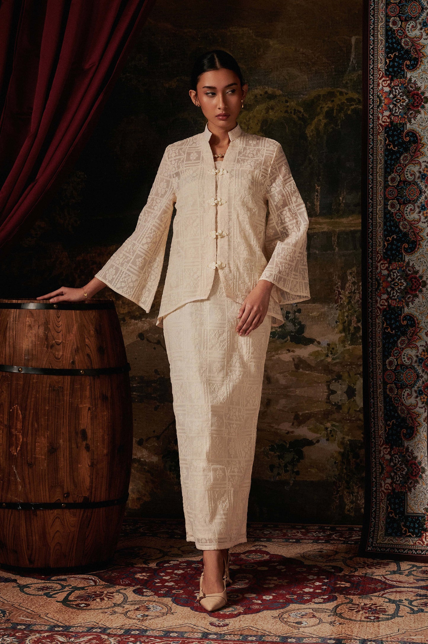 Atheena Kurung in Off-White (Special Edition)