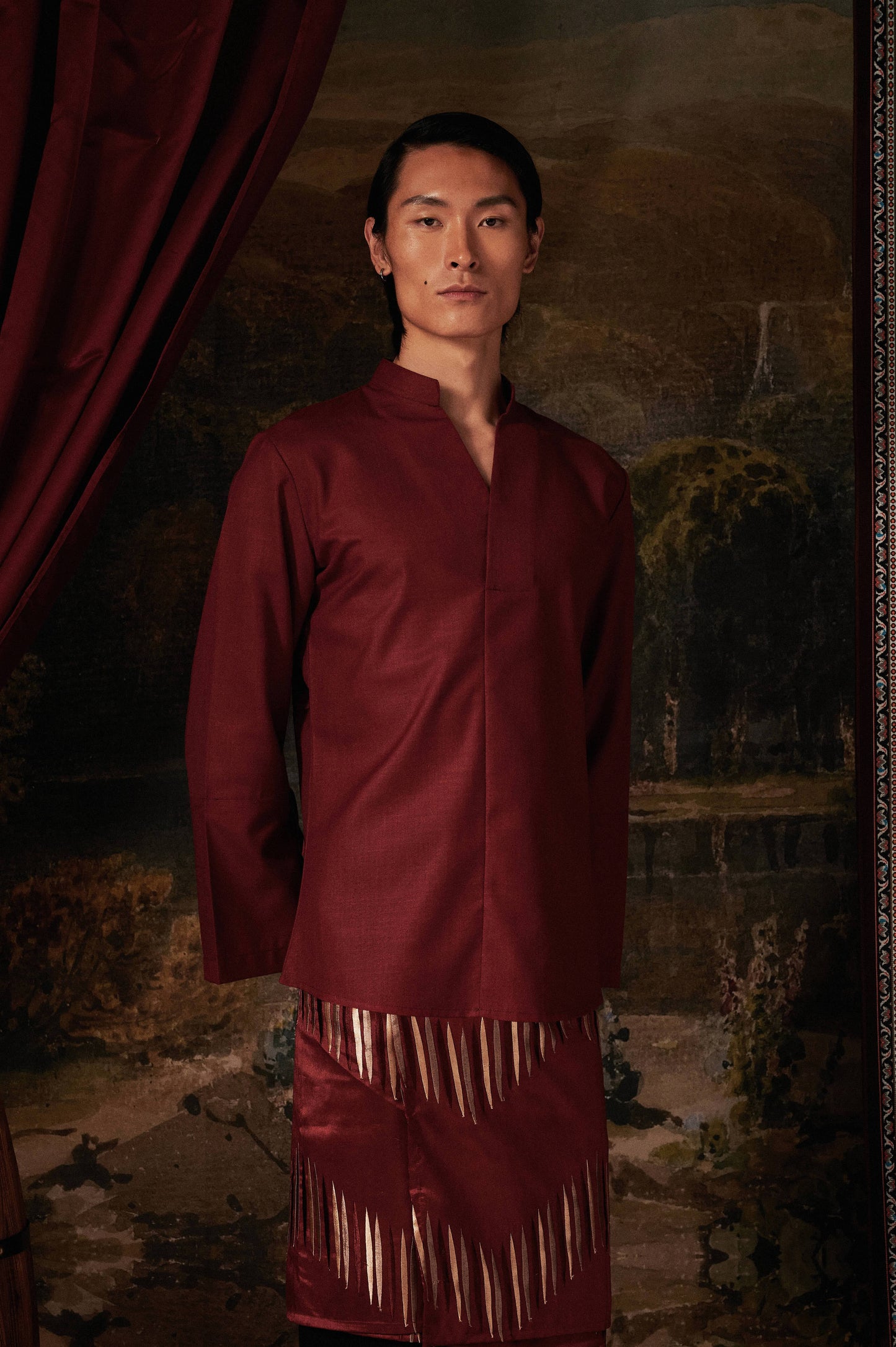 Malakhai Kurta Top in Burgundy