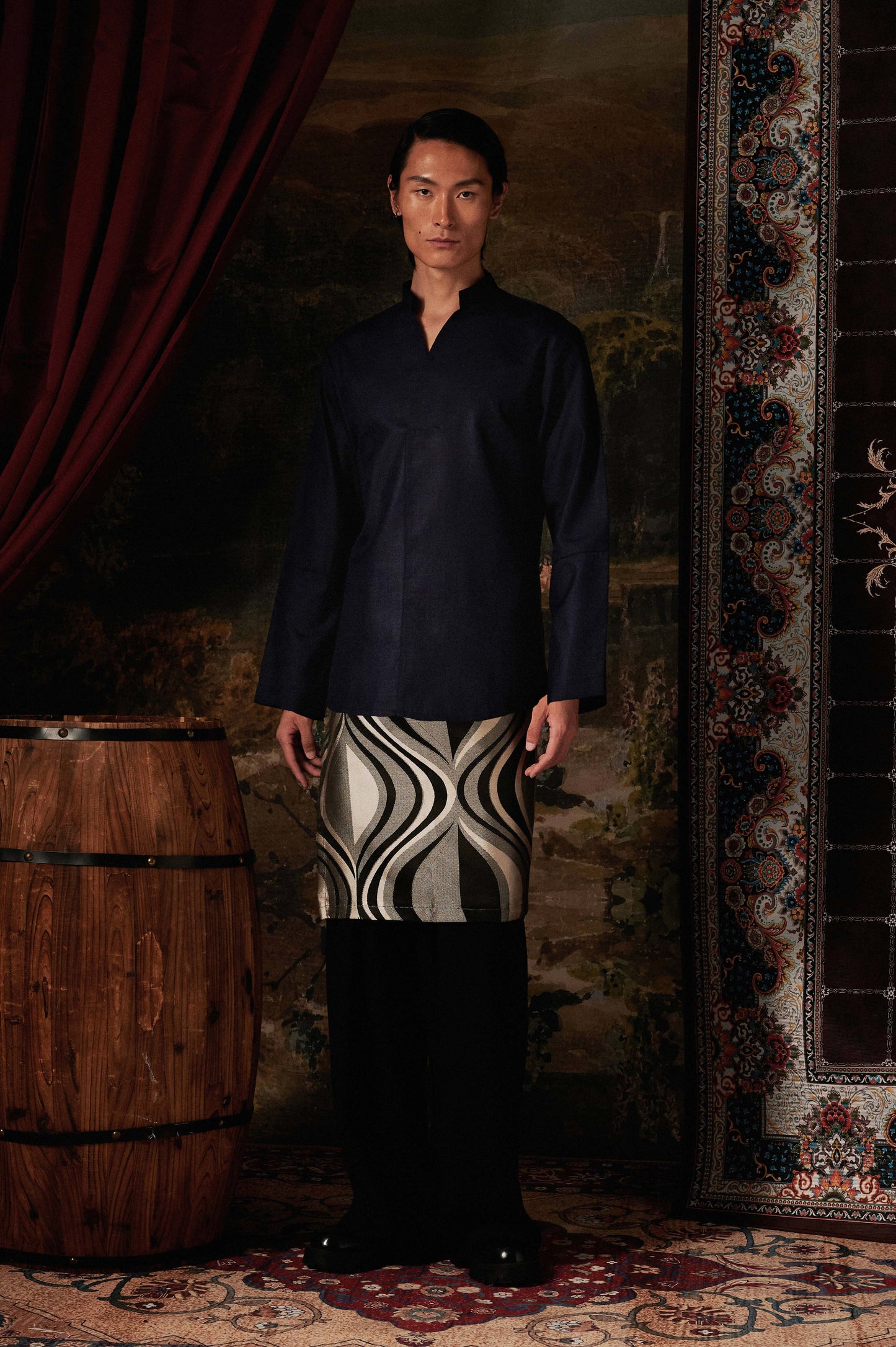 Malakhai Kurta Top in Navy Blue