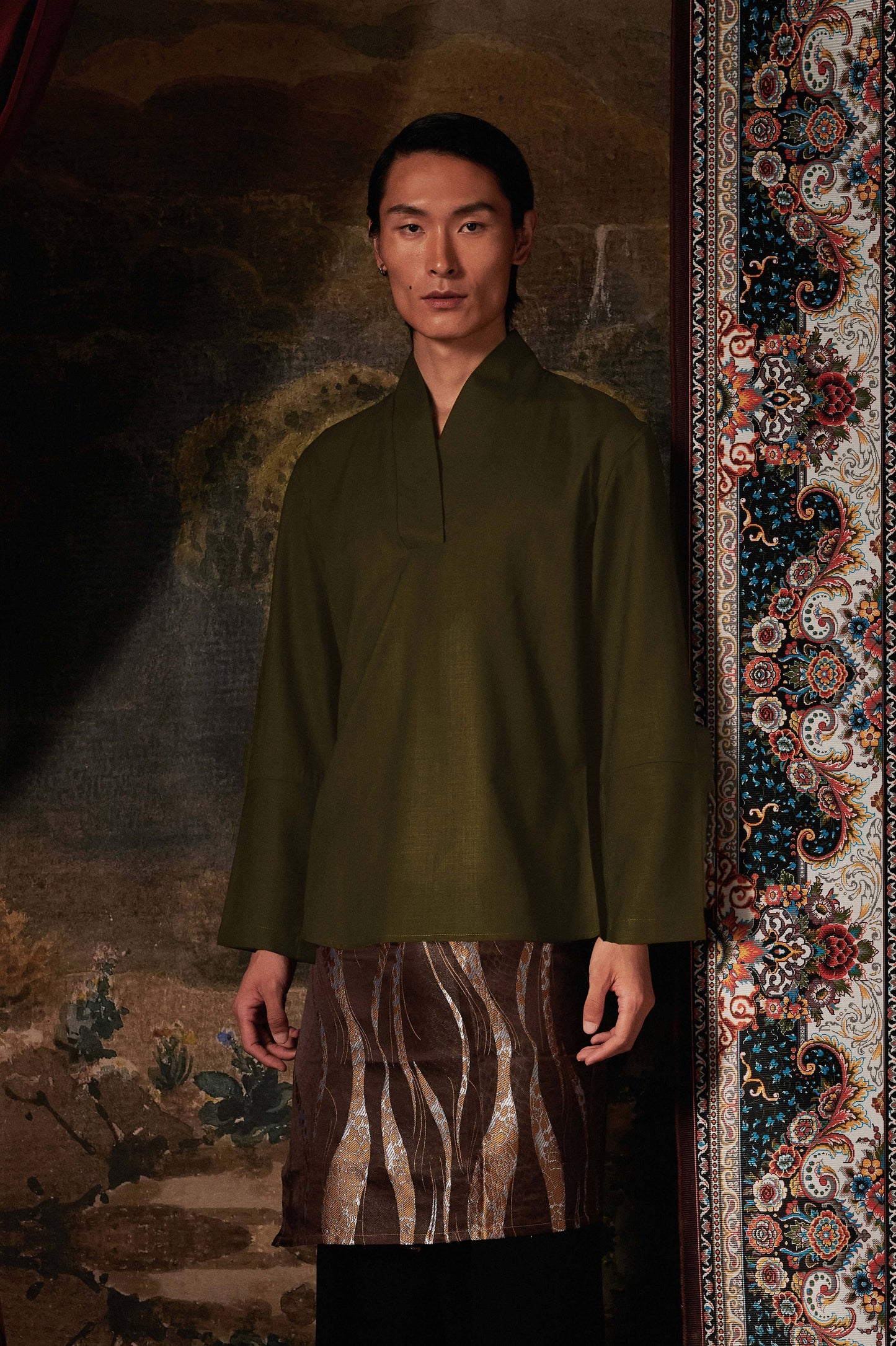 Zaryan Kurta Top in Olive
