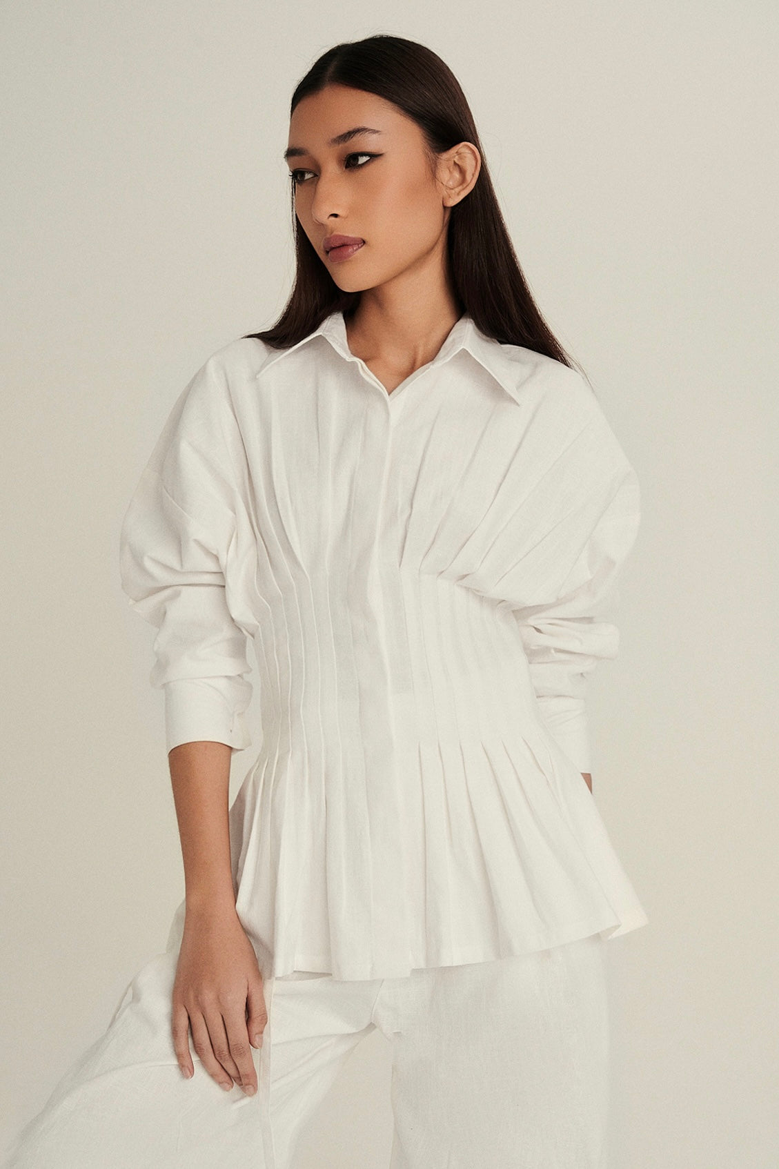 Vera Linen Top in Off-White
