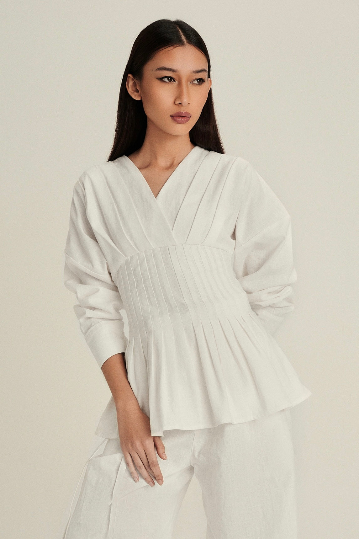 Valerie Linen Top in Off-White