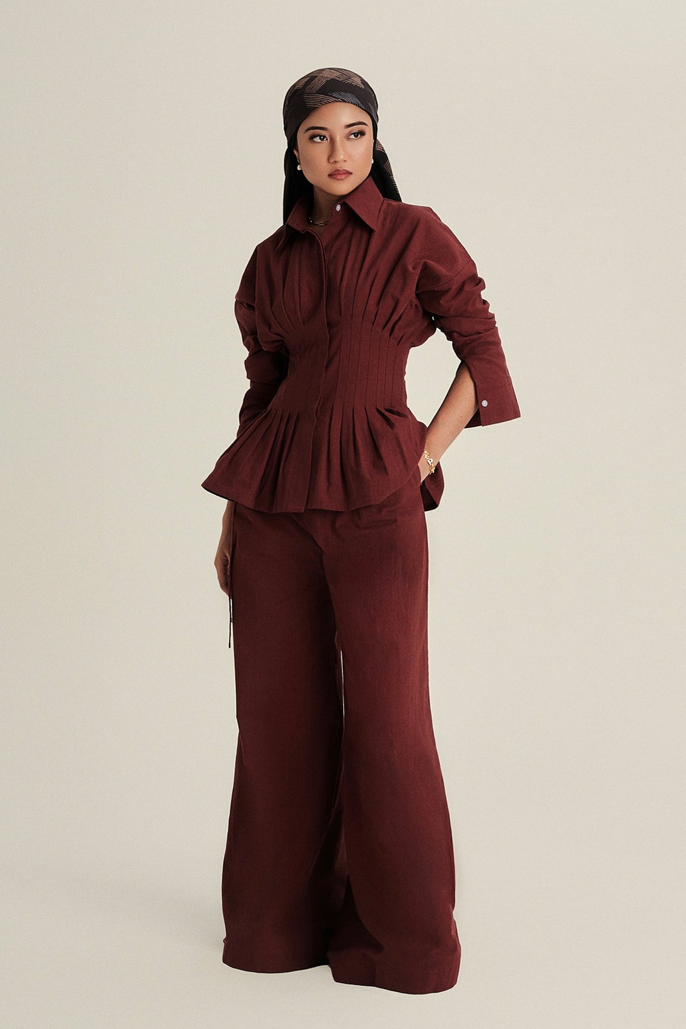 Verna Linen Pants in Burgundy