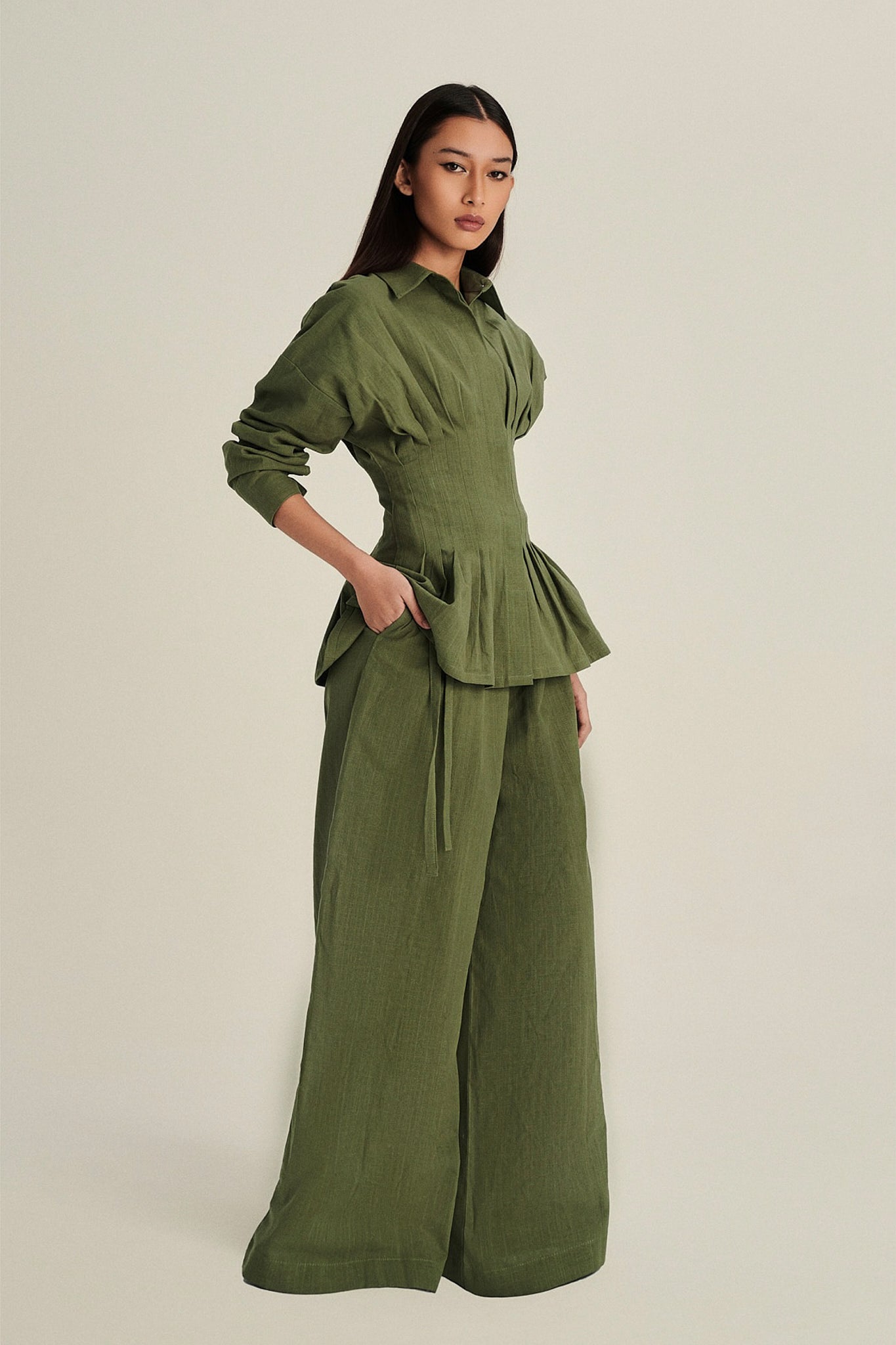 Verna Linen Pants in Olive