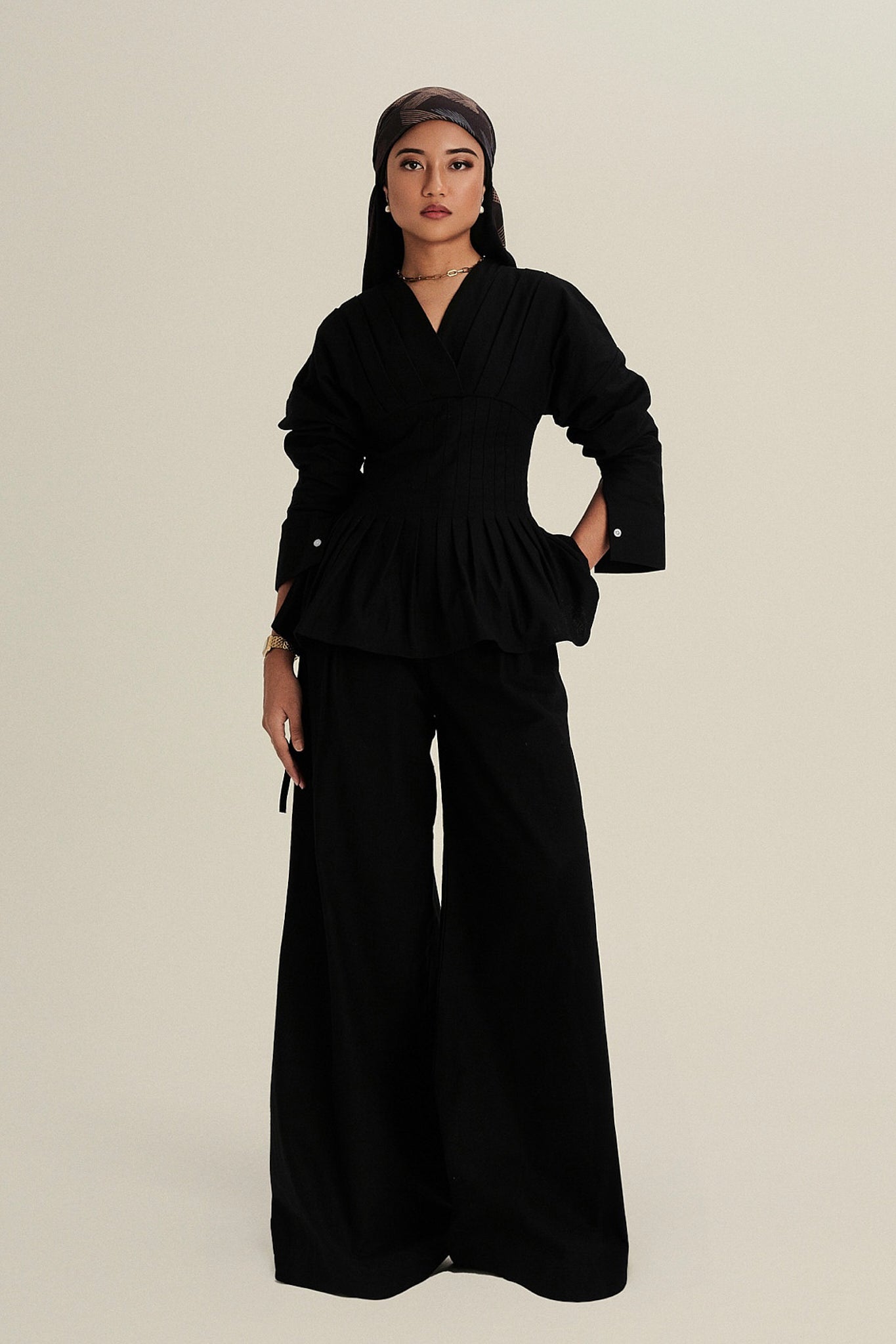 Verna Linen Pants in Midnight