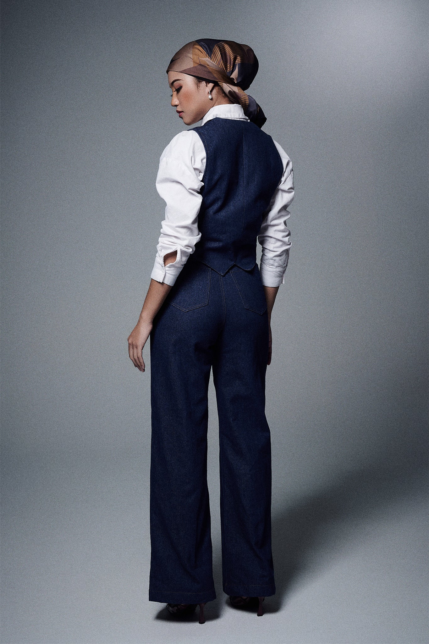 Vanya Denim Vest in Indigo