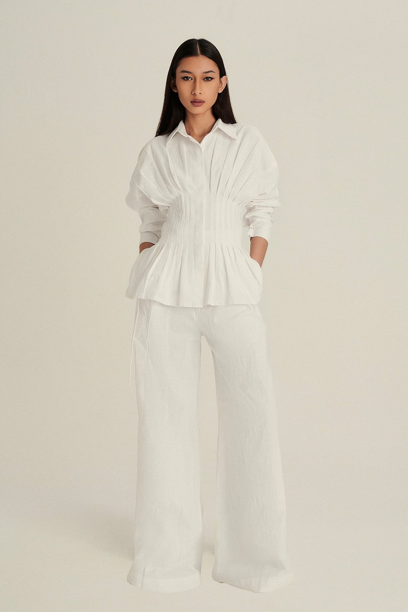 Vera Linen Top in Off-White