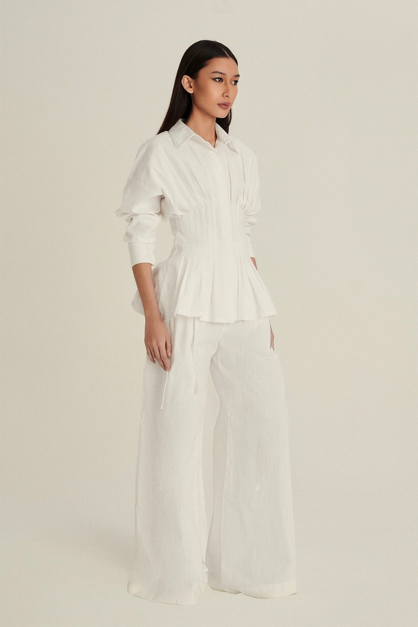 Vera Linen Top in Off-White