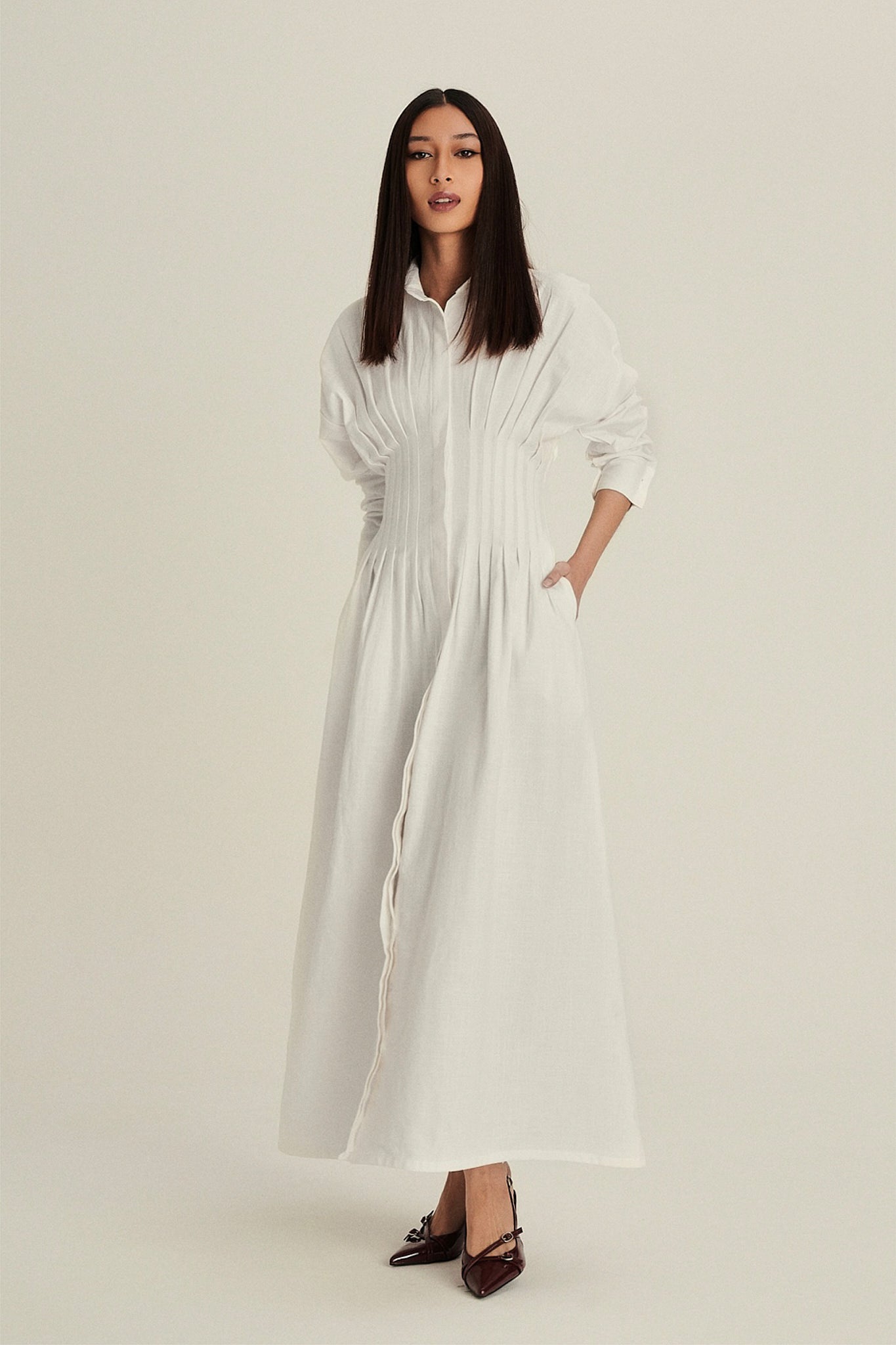 Vera Linen Dress in Off-White
