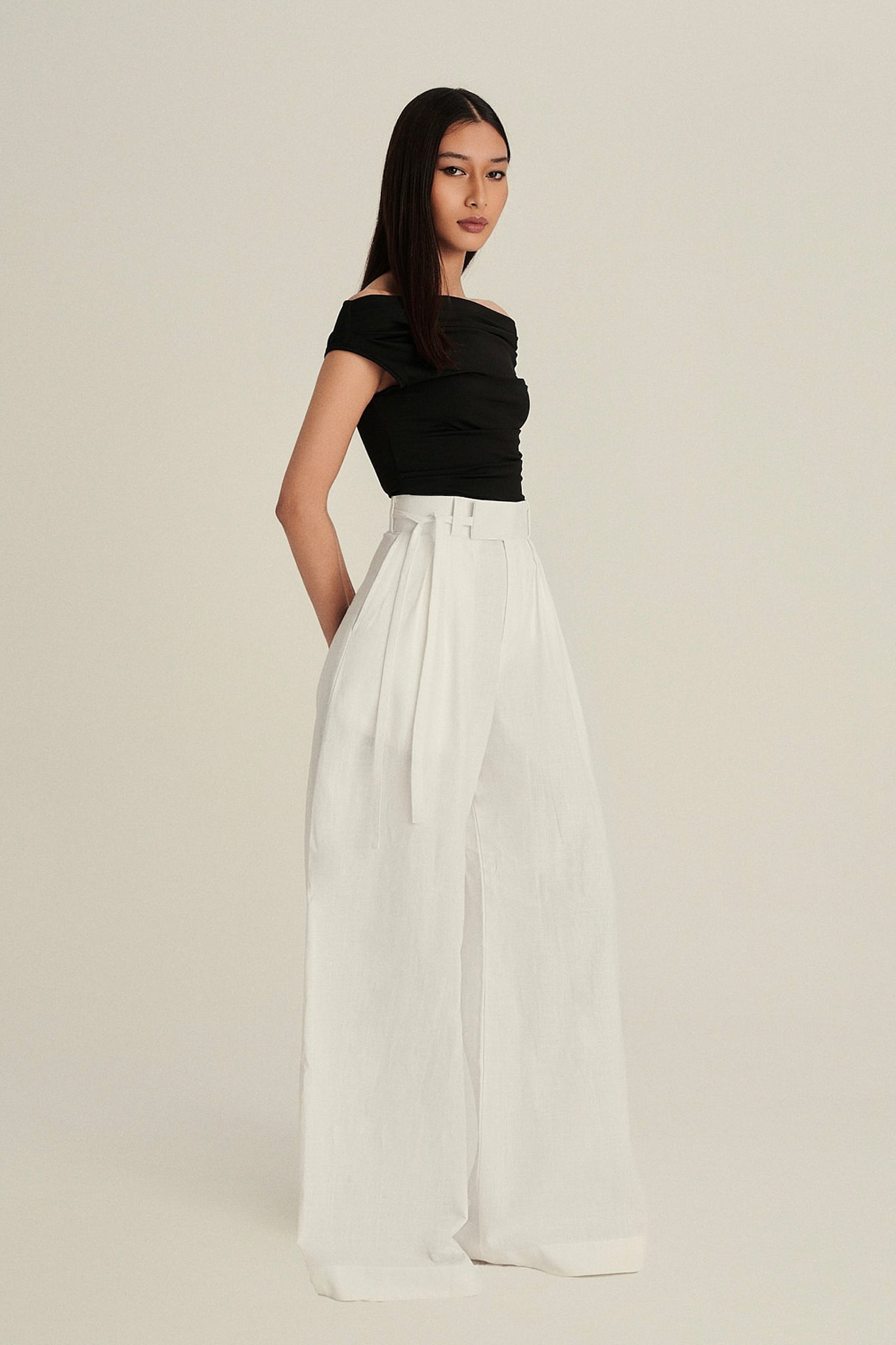 Verna Linen Pants in Off-White