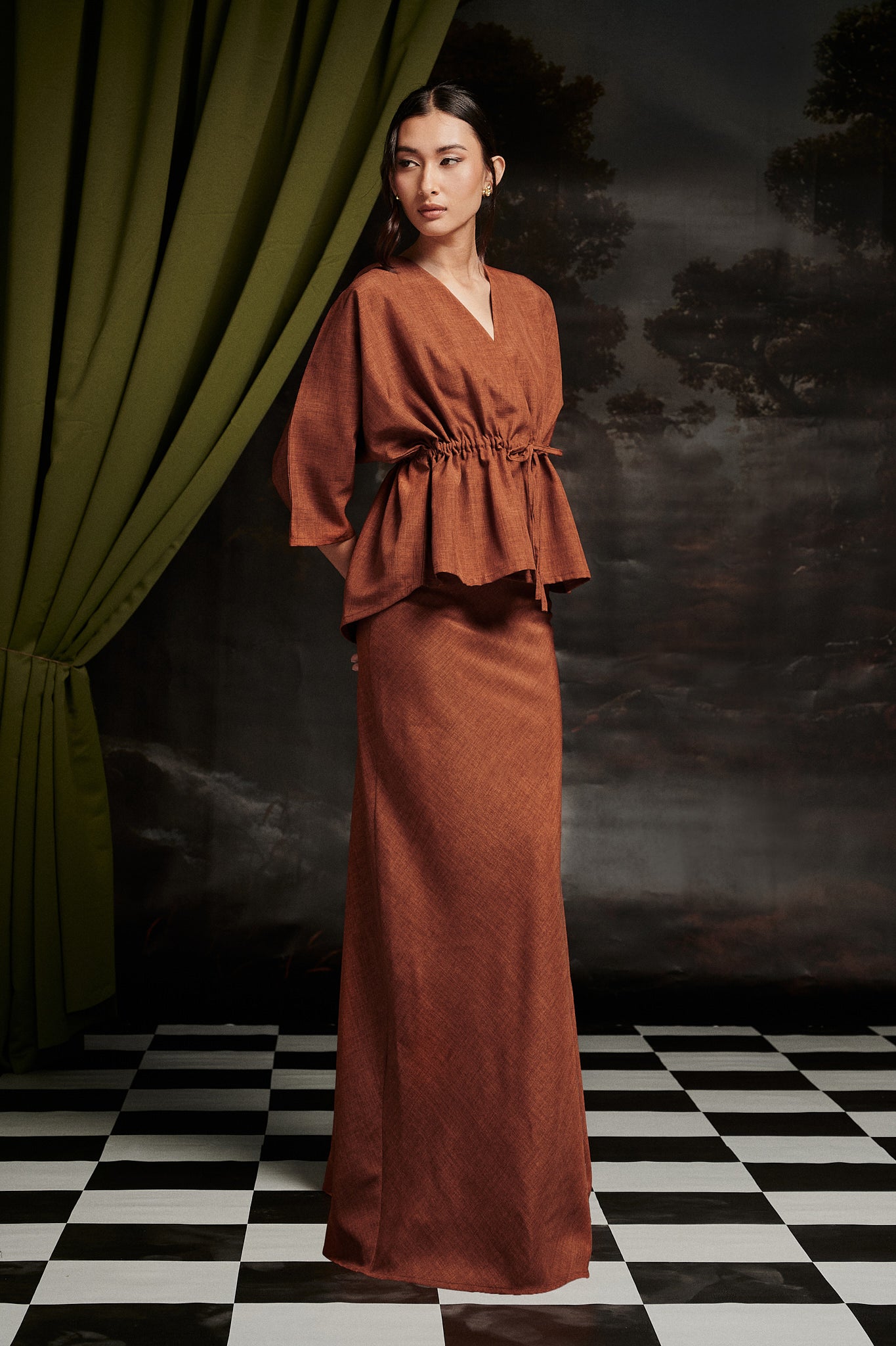 Iracabell Kurung in Rich Brown